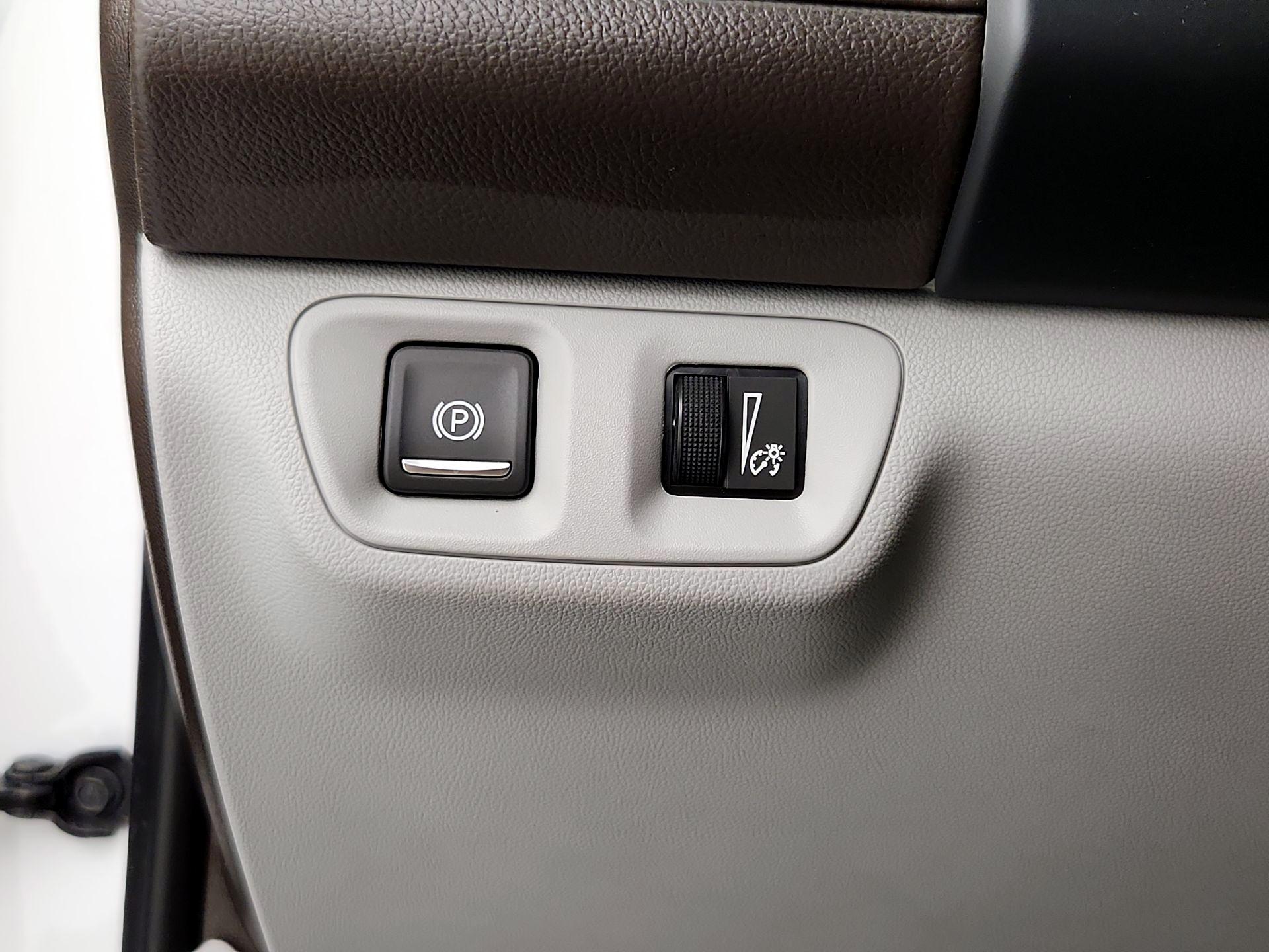 Thumbnail: 2021 GMC Acadia - 13