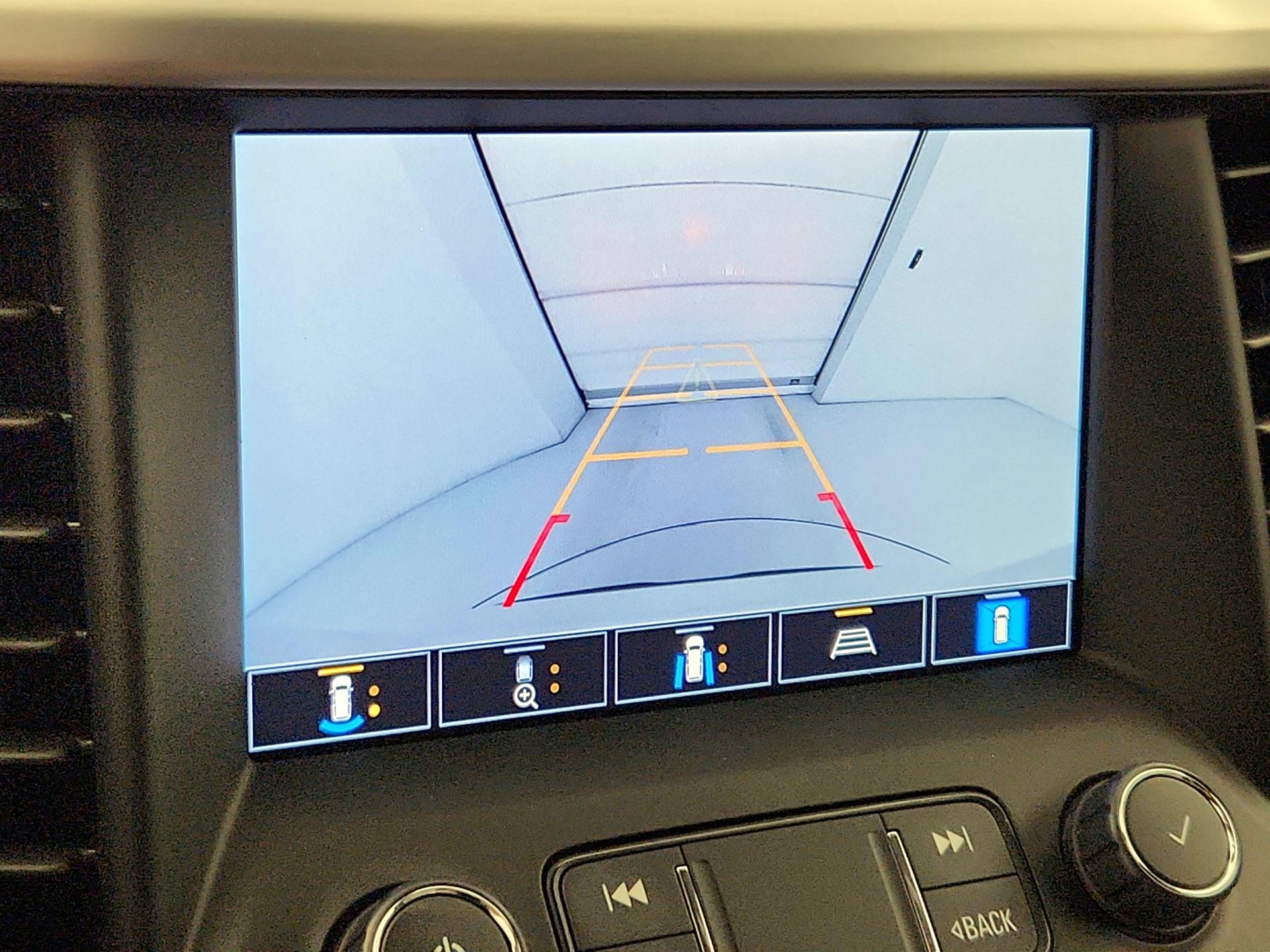 Thumbnail: 2021 GMC Acadia - 14