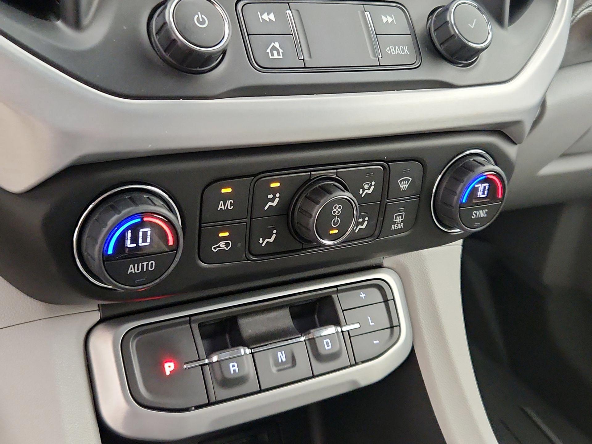Thumbnail: 2021 GMC Acadia - 16