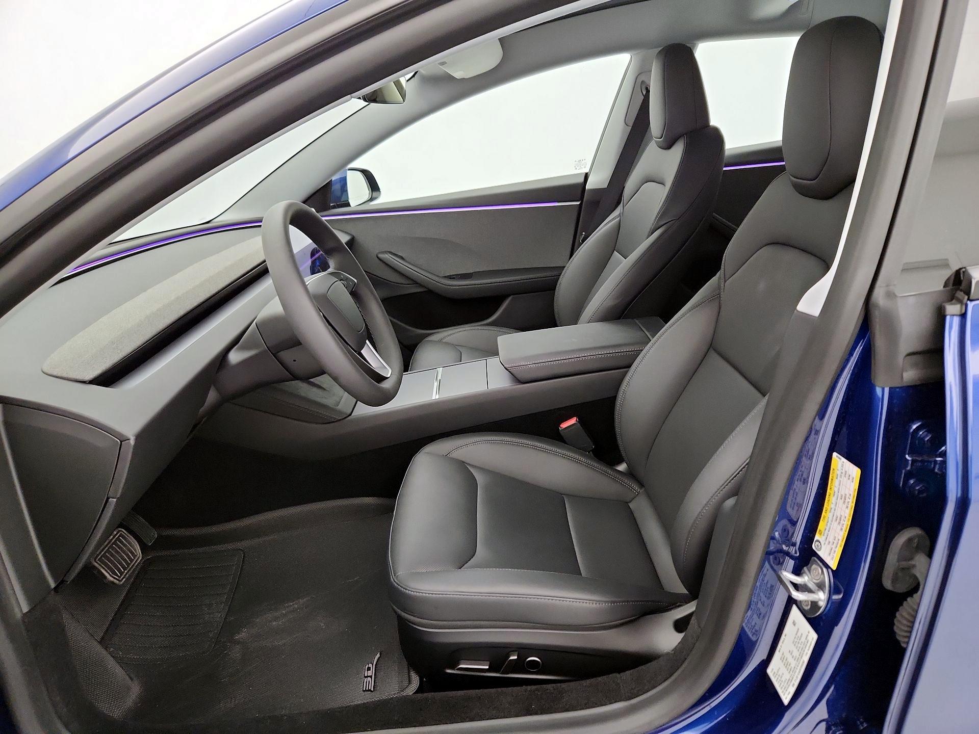 Thumbnail: 2025 Tesla Model 3 - 11