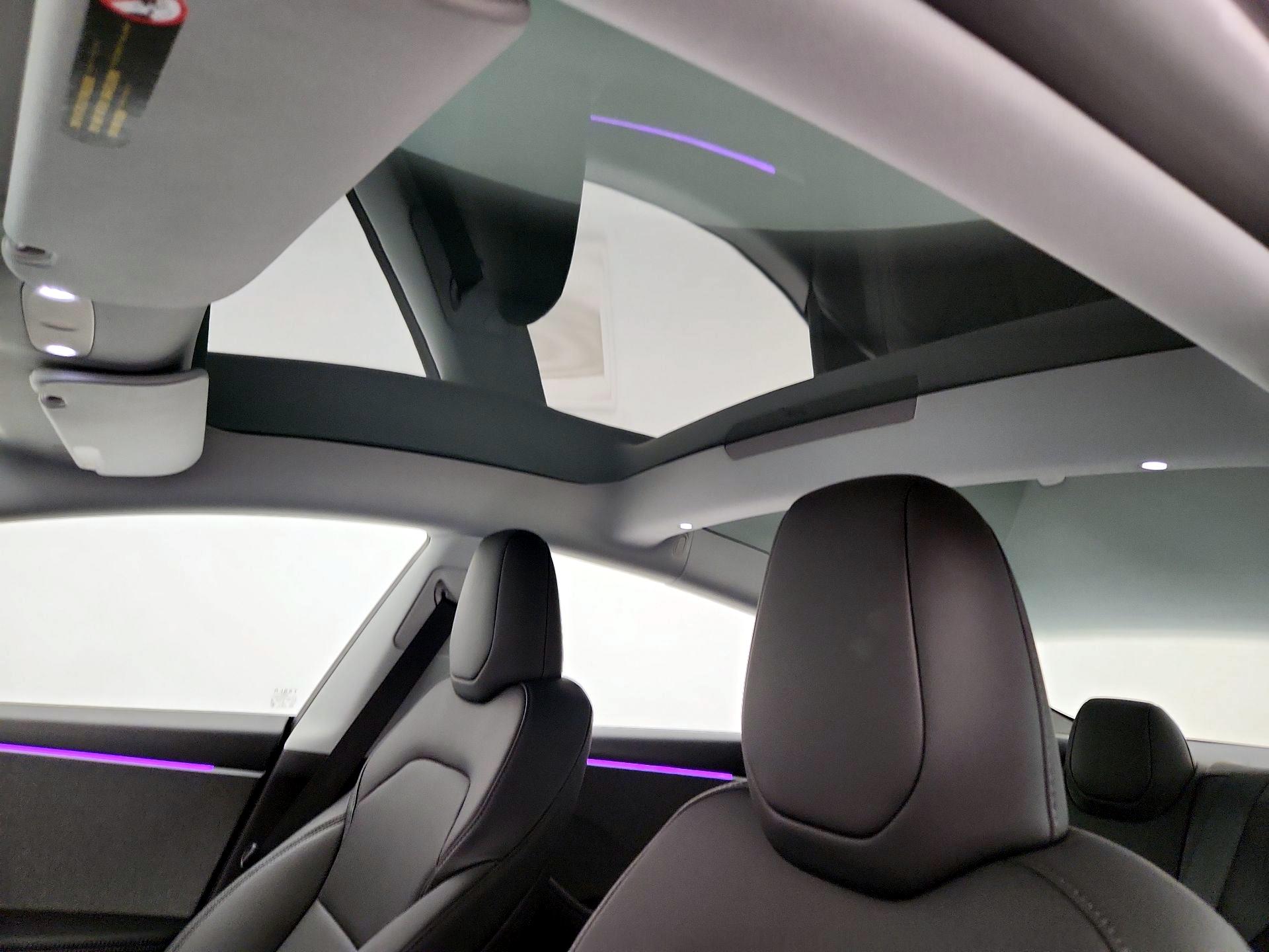 Thumbnail: 2025 Tesla Model 3 - 18