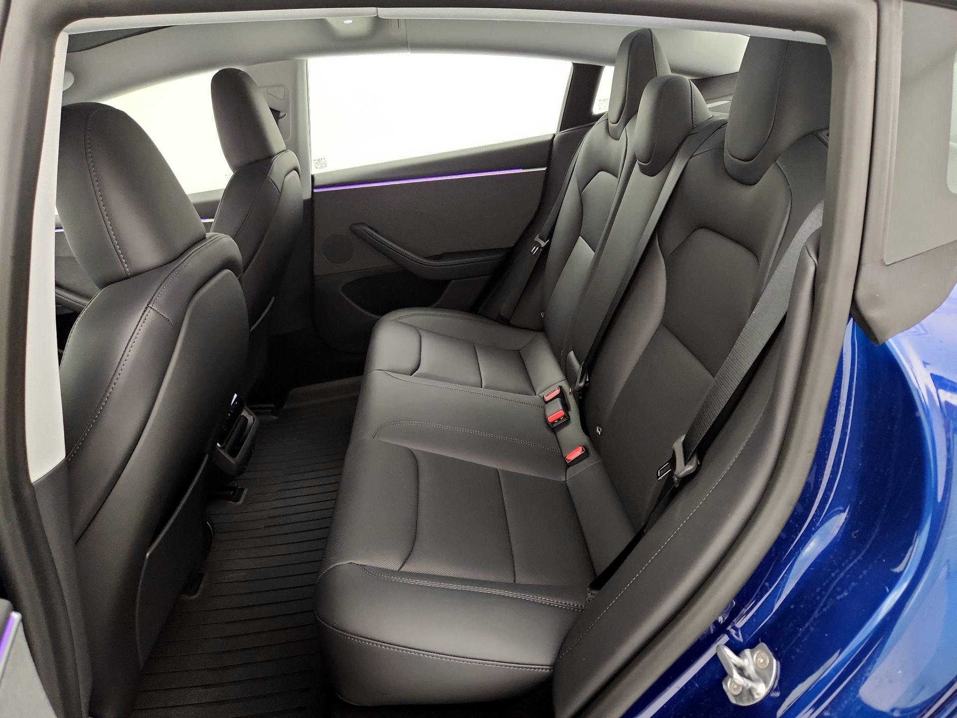 Thumbnail: 2025 Tesla Model 3 - 19