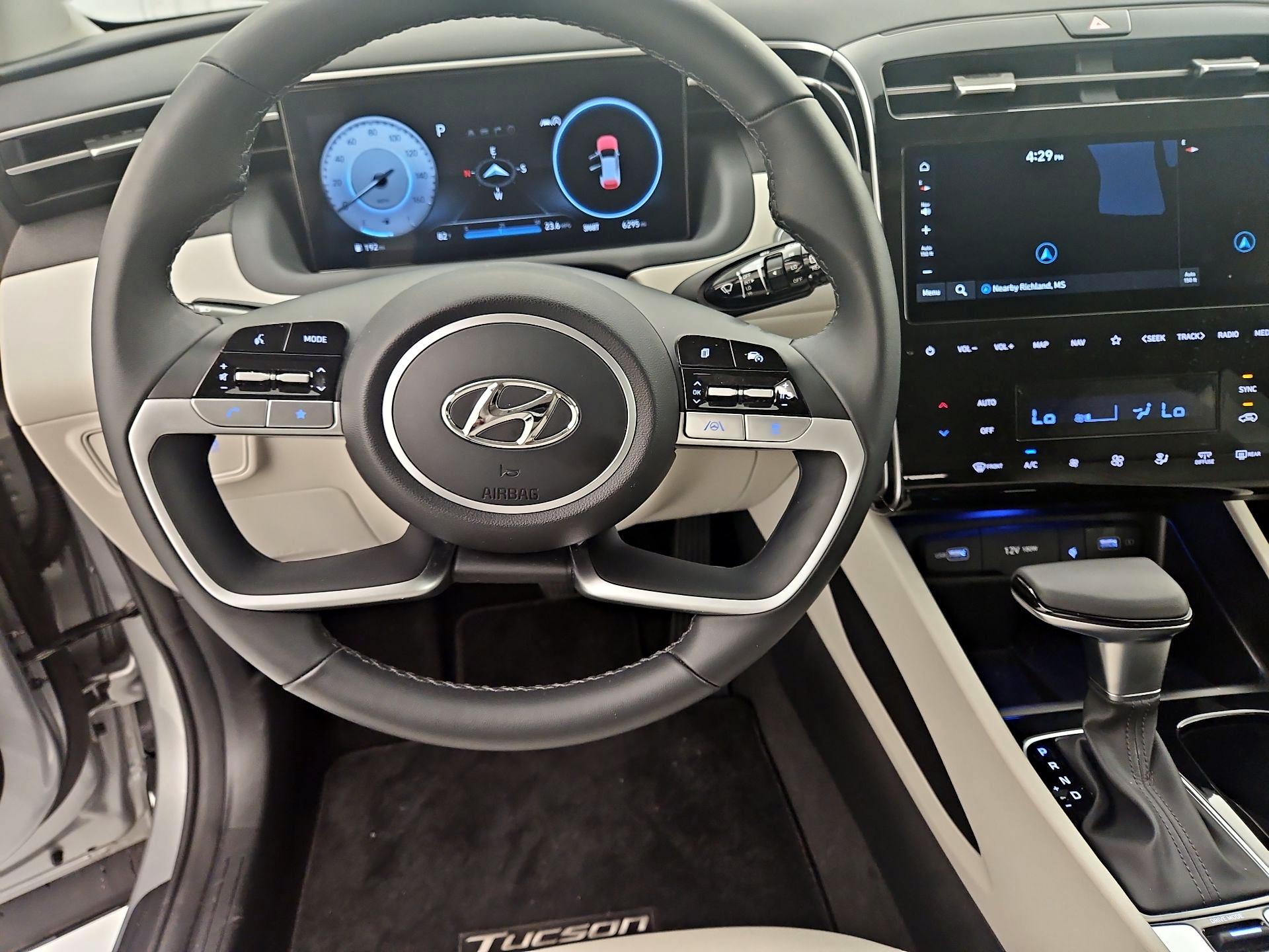 Thumbnail: 2024 Hyundai Tucson - 10