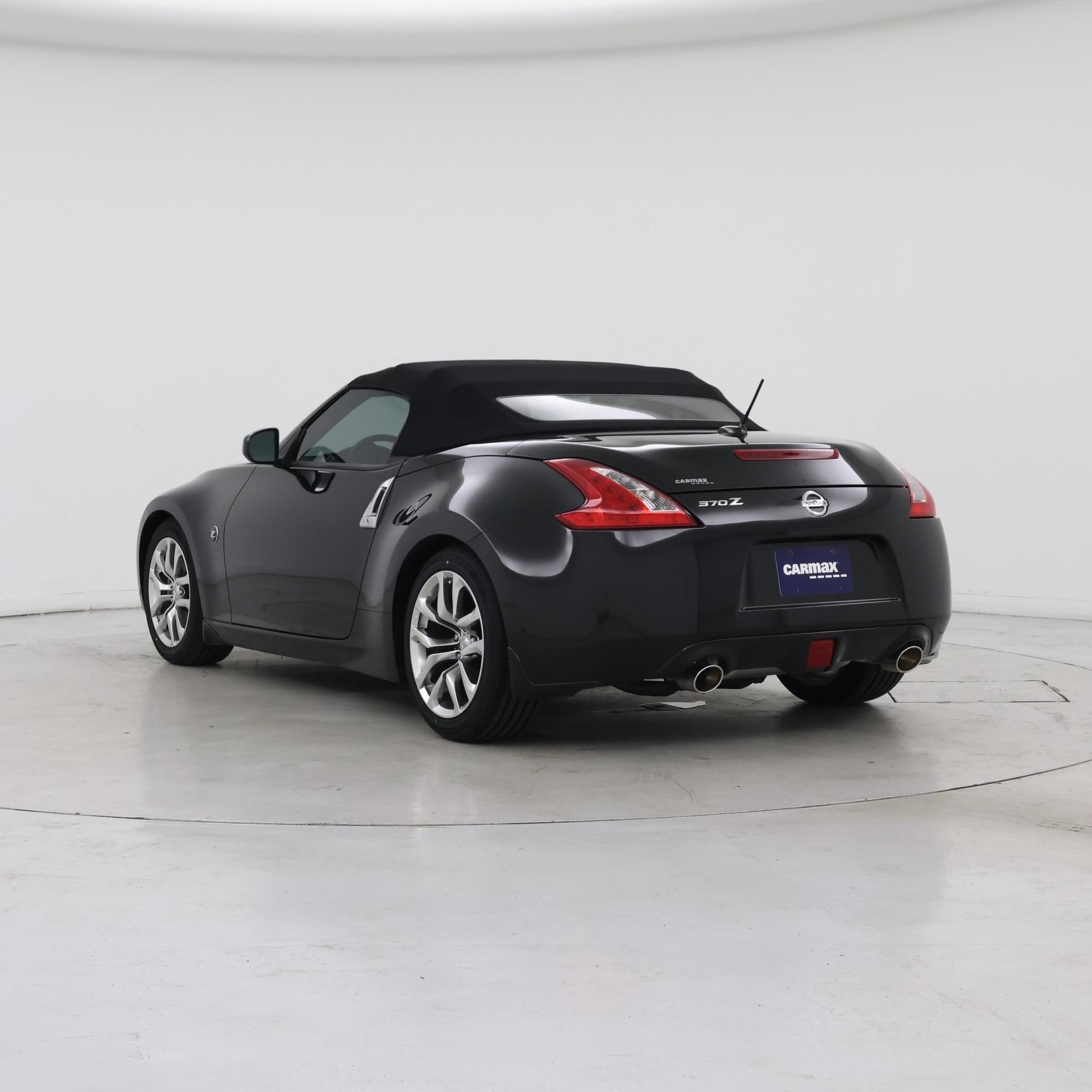 Thumbnail: 2014 Nissan Z - 2
