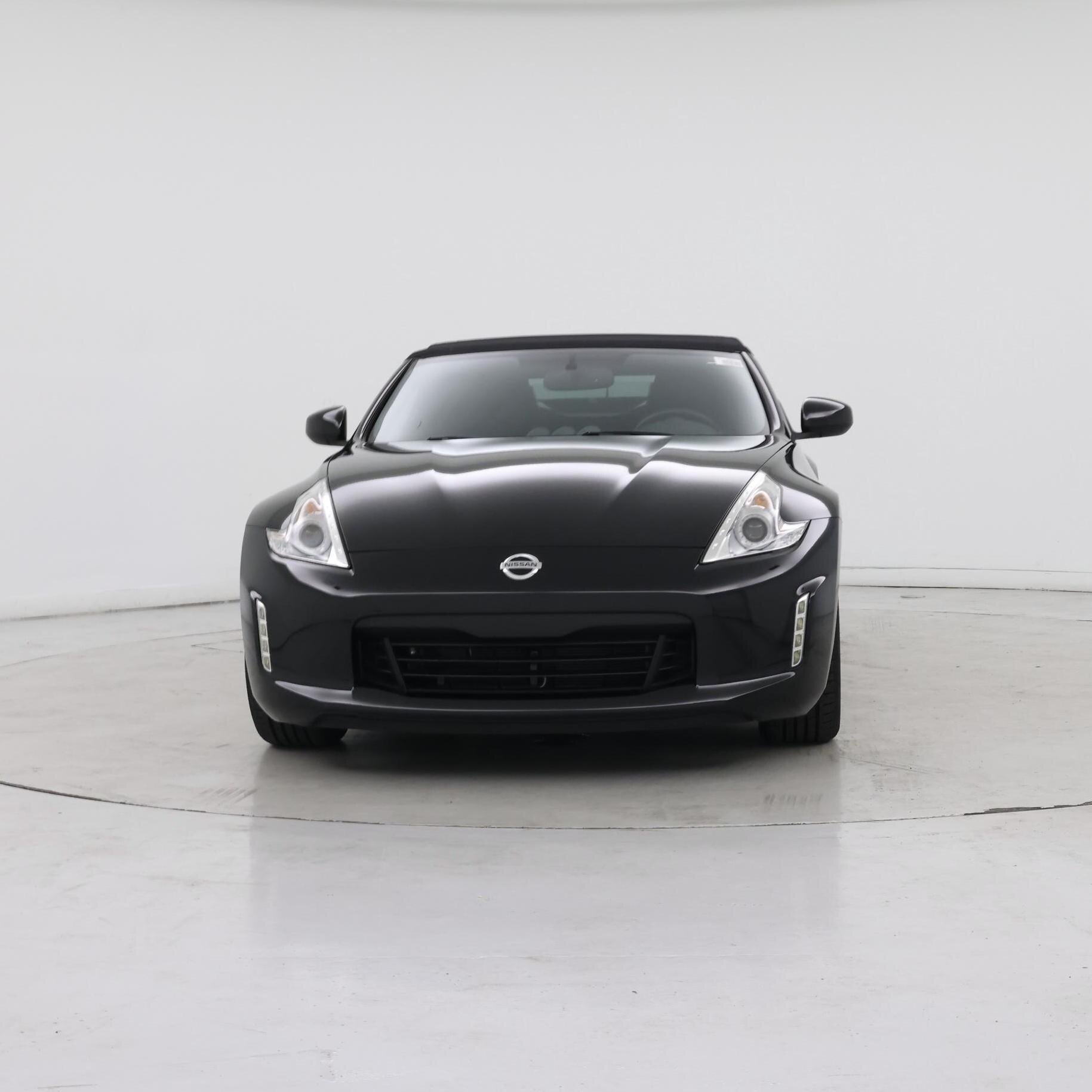 Thumbnail: 2014 Nissan Z - 5