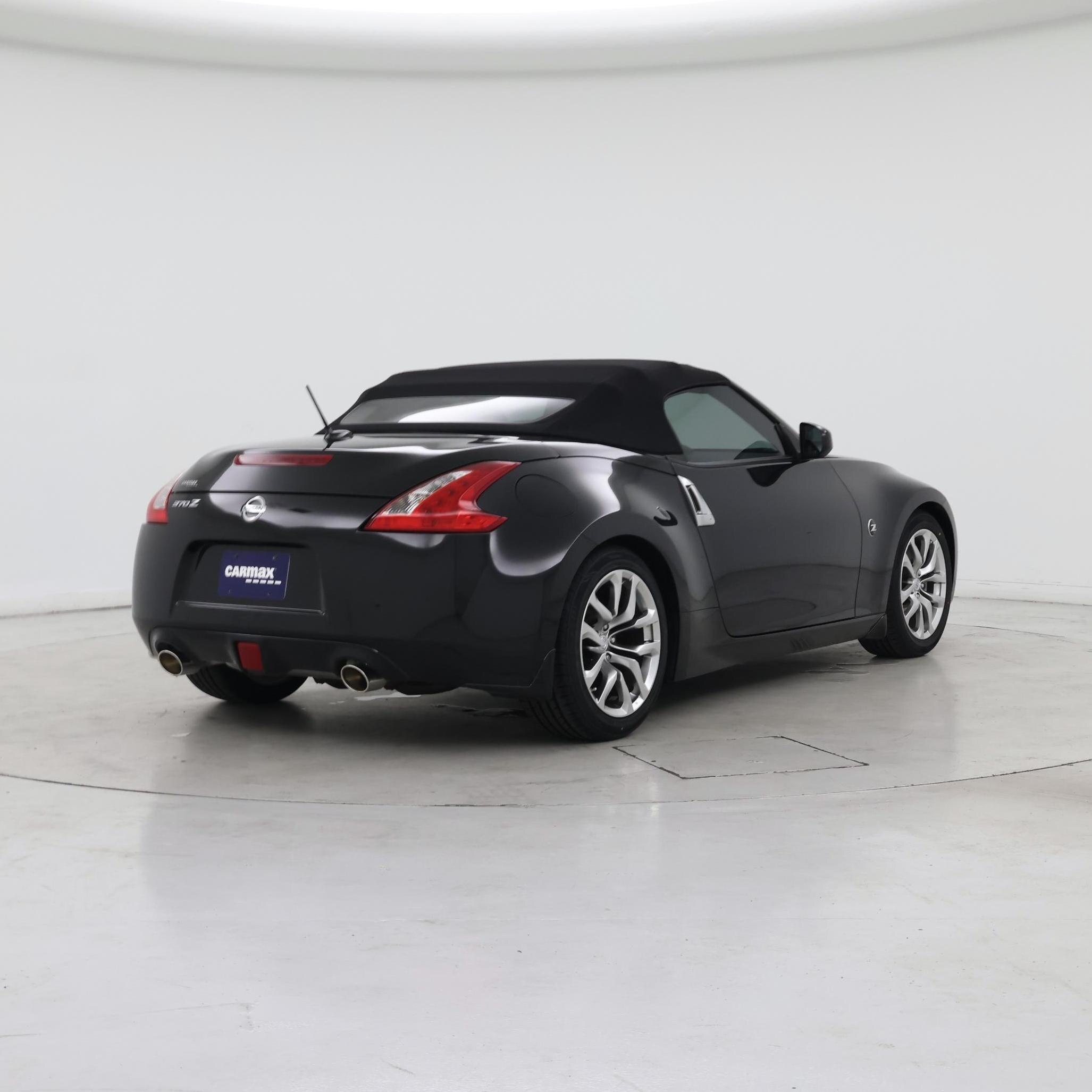 Thumbnail: 2014 Nissan Z - 8