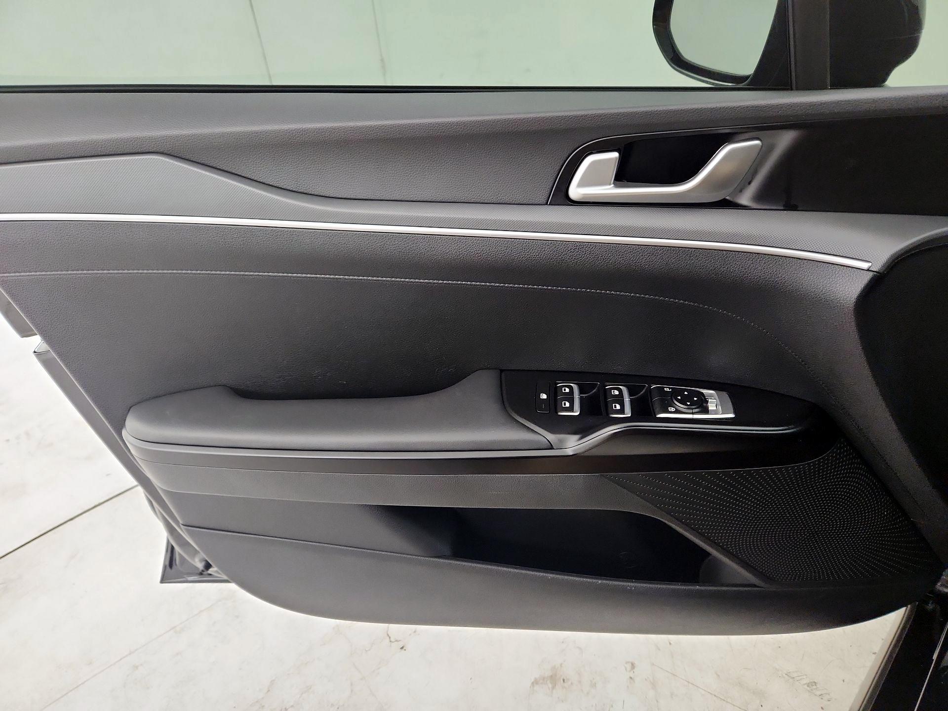 Thumbnail: 2024 Kia K5 - 12