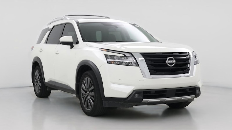 2022 Nissan Pathfinder SL Hero Image
