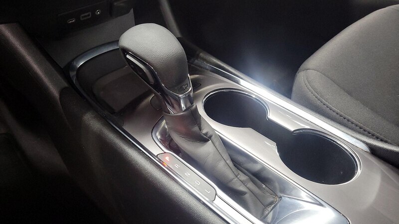 2022 Chevrolet Malibu LS 17