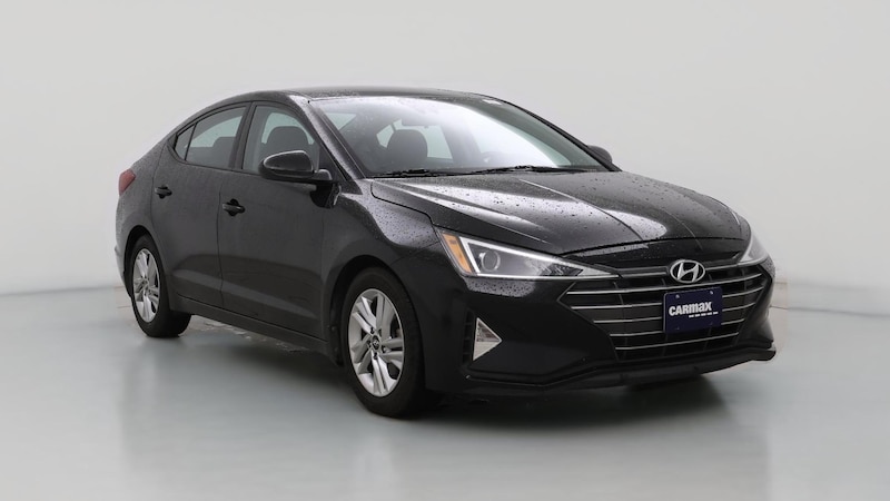 2020 Hyundai Elantra SEL Hero Image