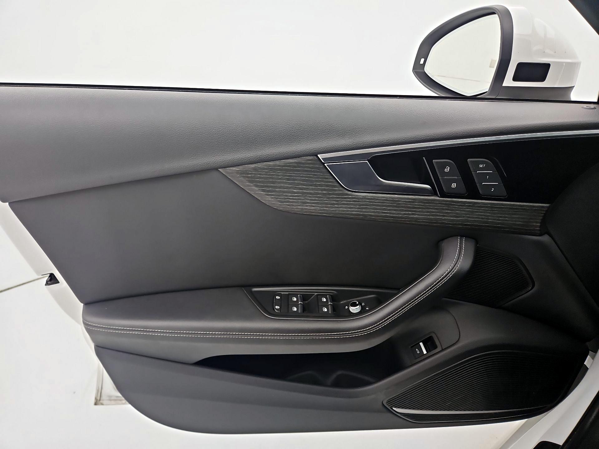 Thumbnail: 2023 Audi A4 - 12