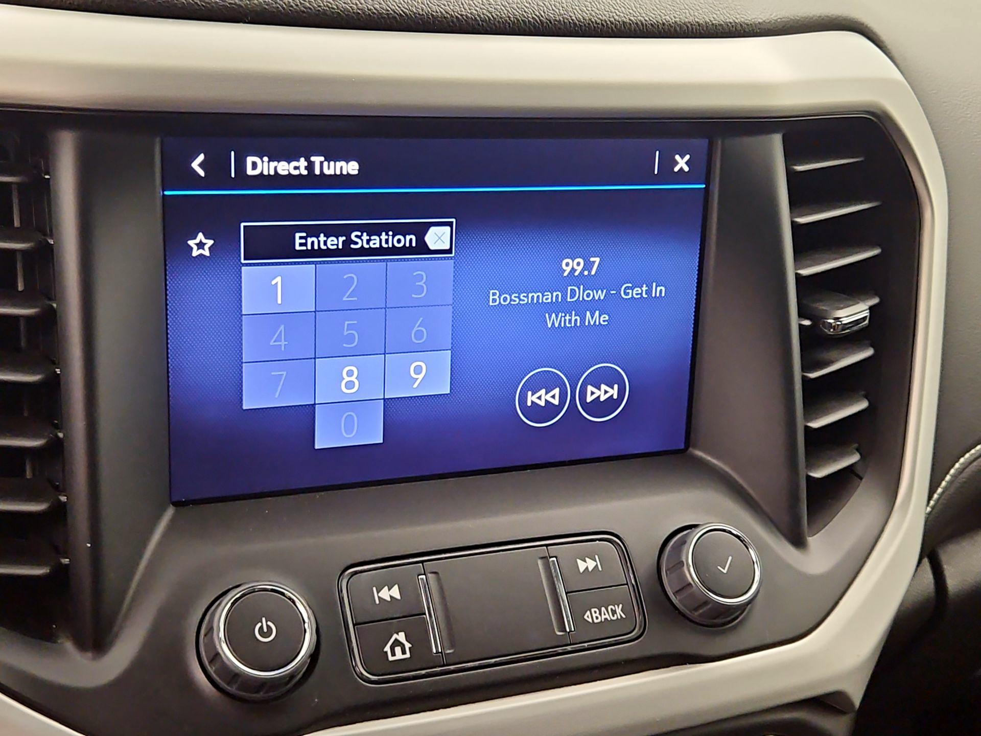 Thumbnail: 2023 GMC Acadia - 16