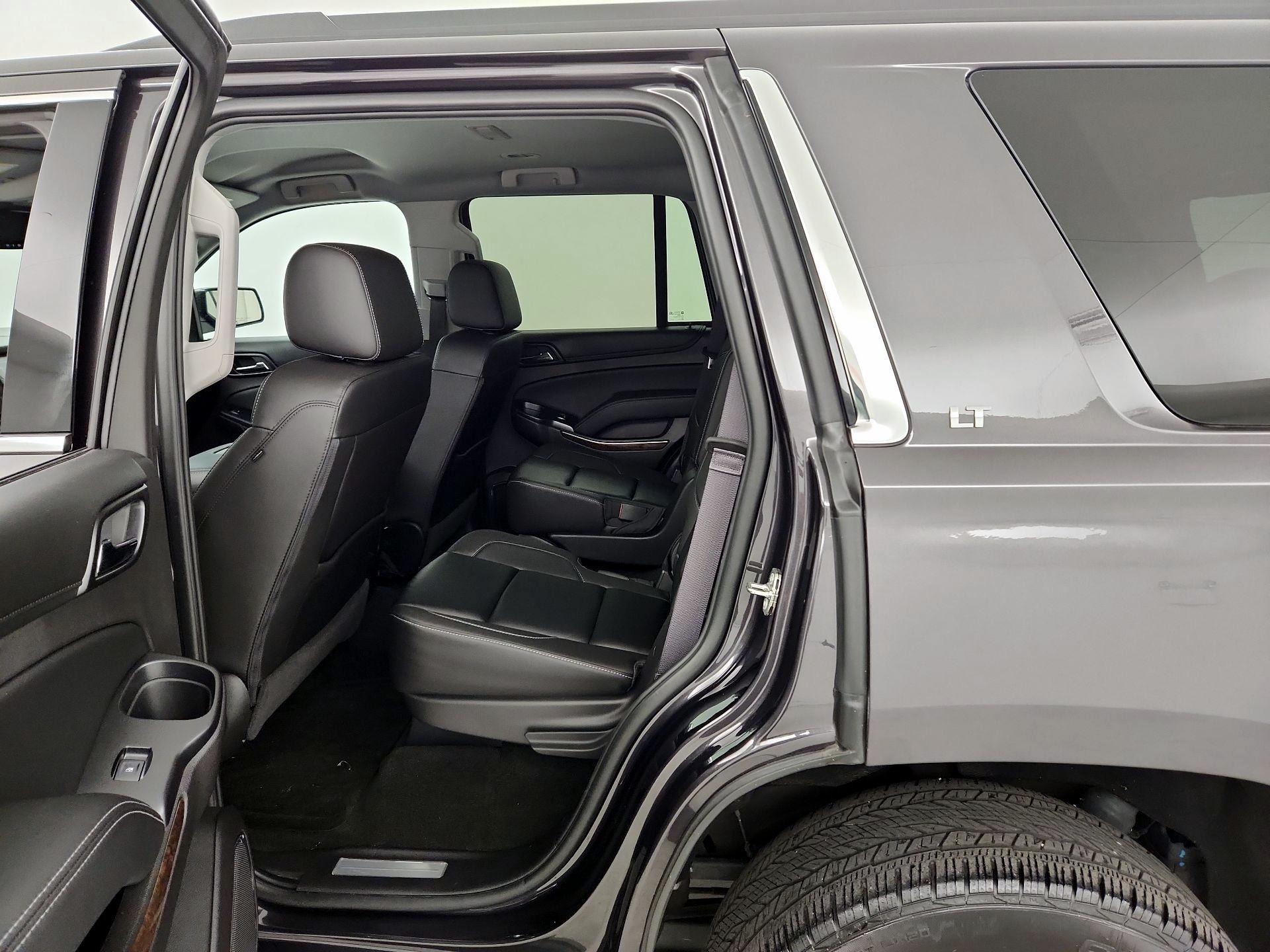 Thumbnail: 2016 Chevrolet Tahoe - 20