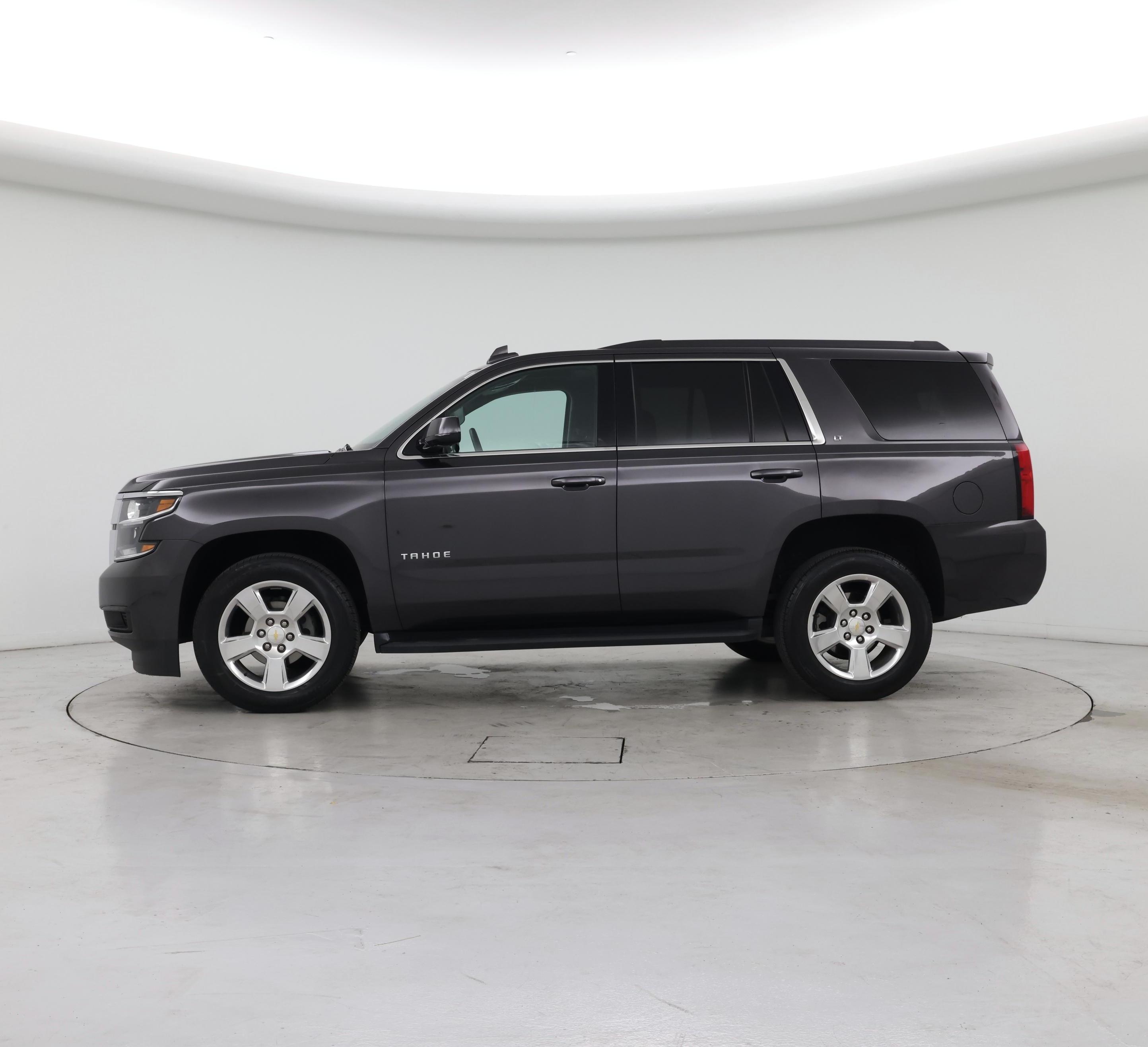 Thumbnail: 2016 Chevrolet Tahoe - 3