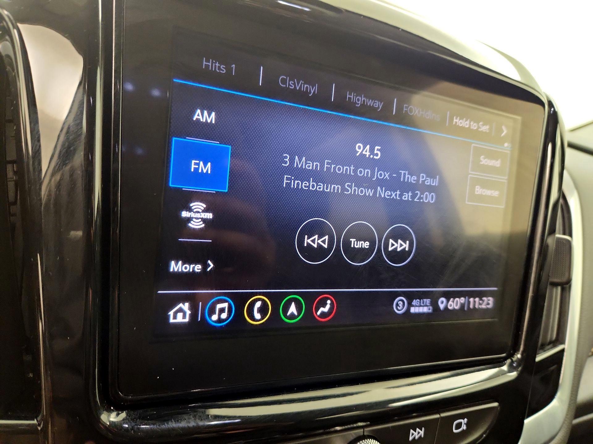 Thumbnail: 2020 Chevrolet Traverse - 16