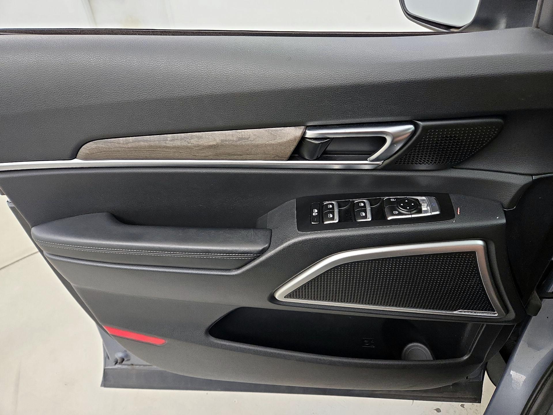 Thumbnail: 2020 Kia Telluride - 12