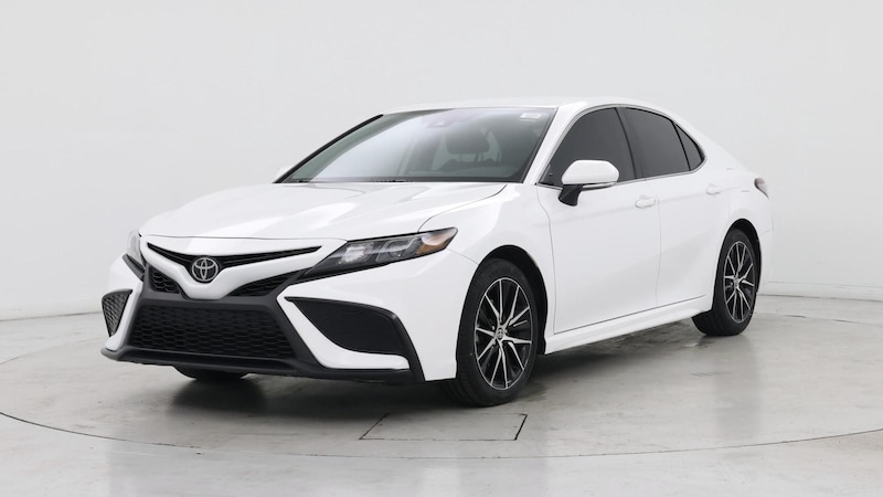 2024 Toyota Camry SE 4