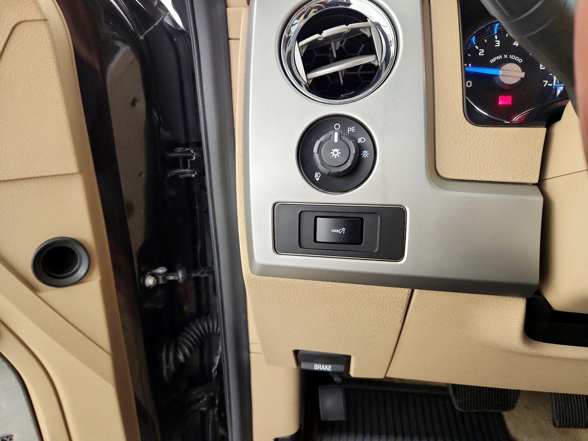Thumbnail: 2014 Ford F-150 - 13