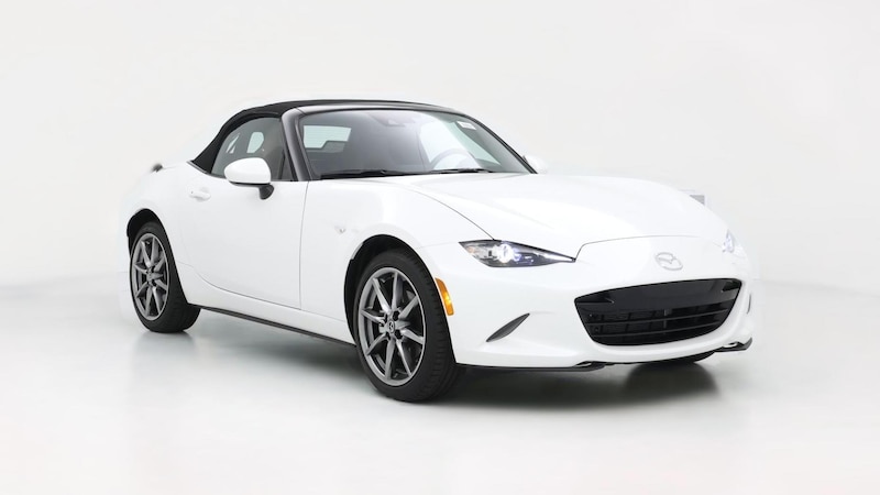 2022 Mazda MX-5 Miata Grand Touring Hero Image