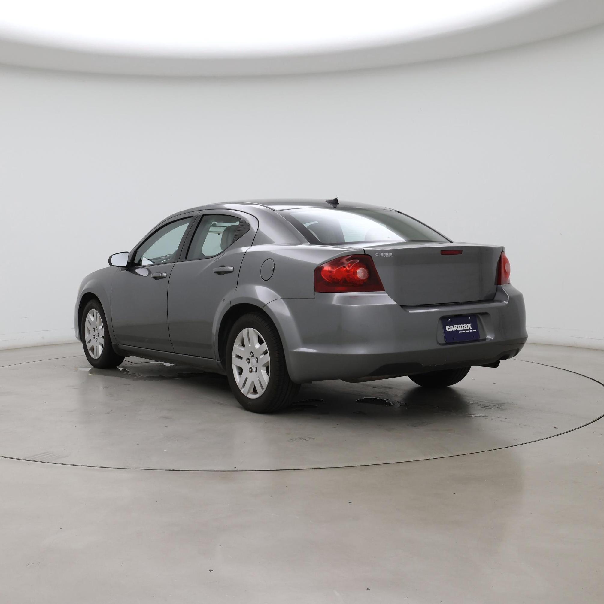 Thumbnail: 2013 Dodge Avenger - 2
