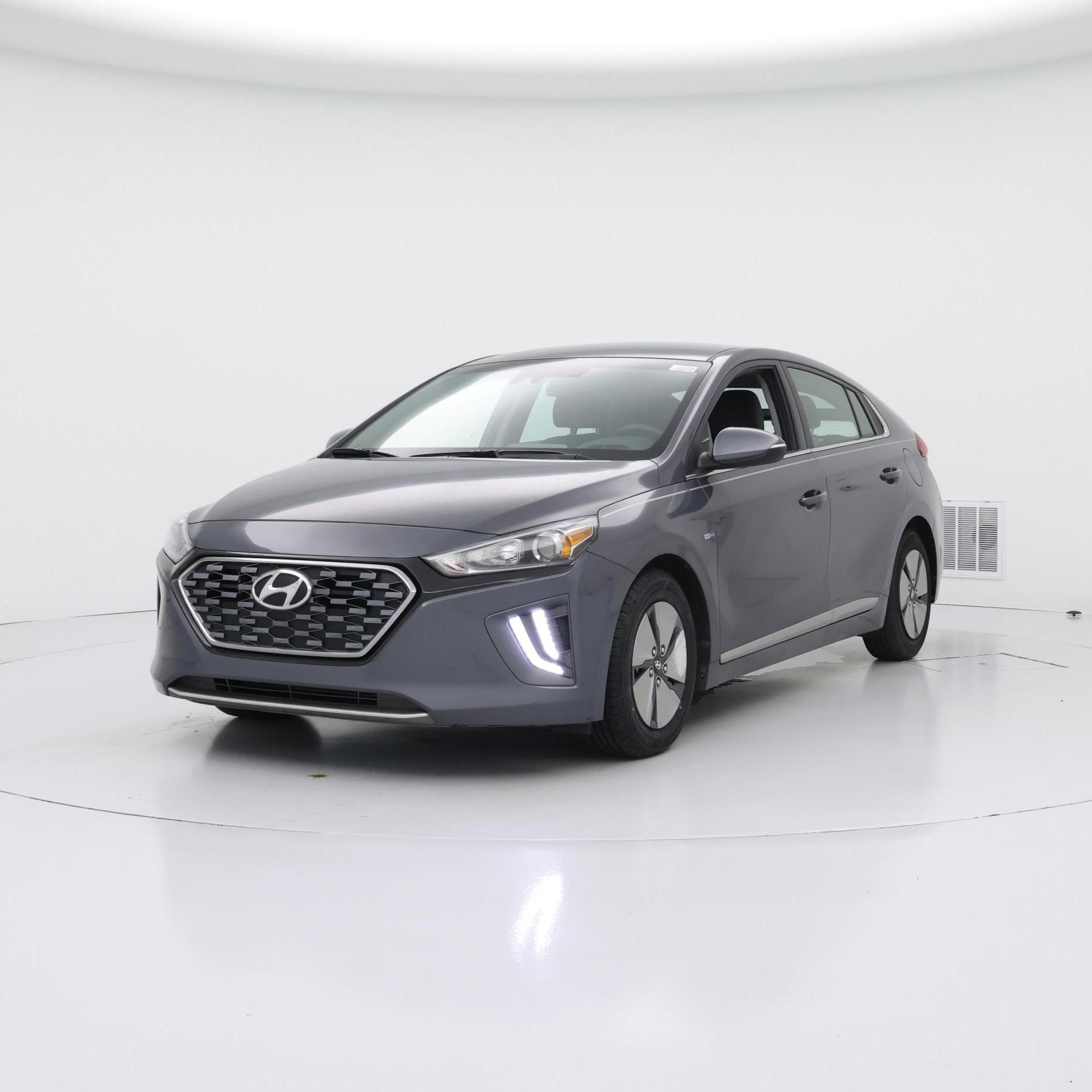 Thumbnail: 2020 Hyundai Ioniq - 4
