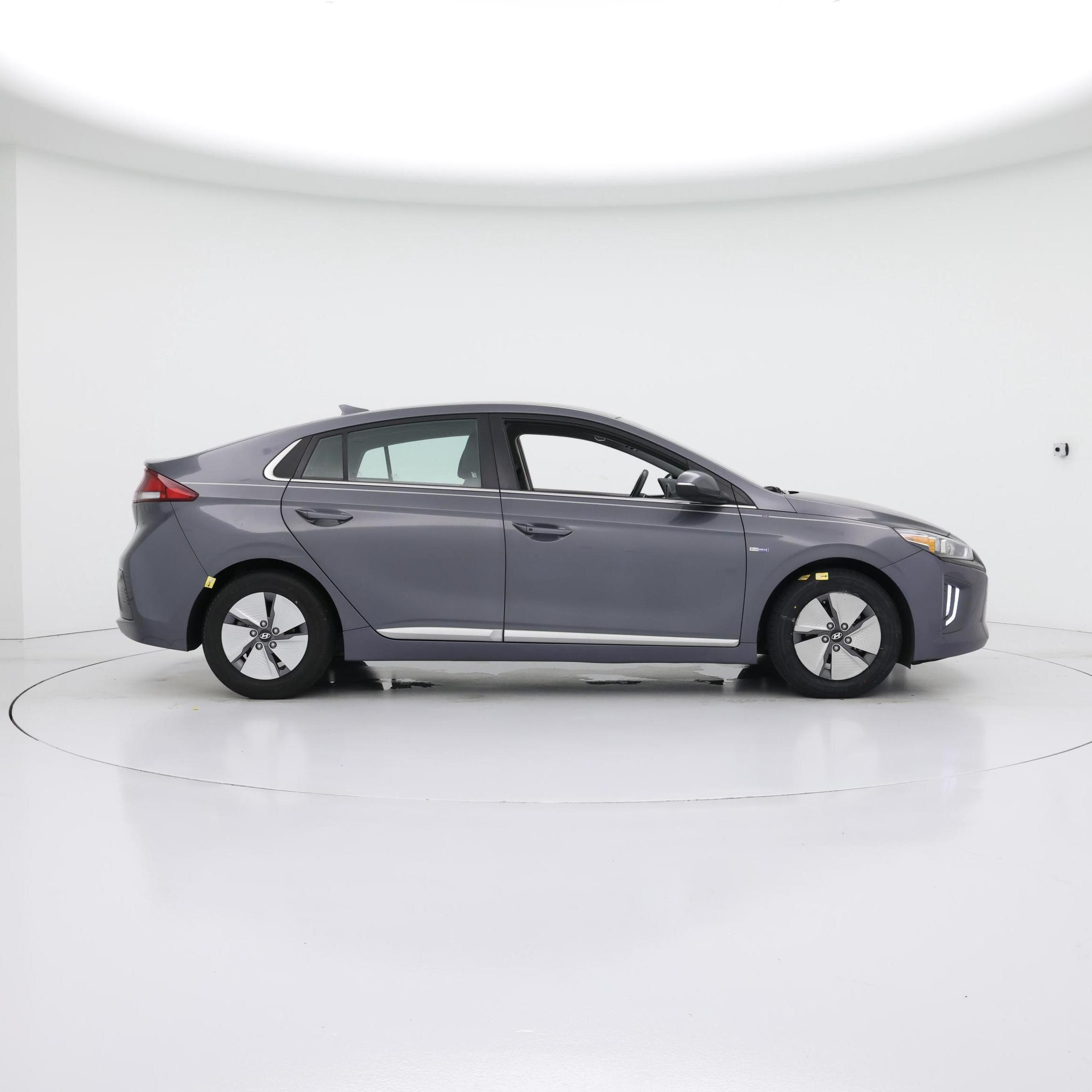 Thumbnail: 2020 Hyundai Ioniq - 7