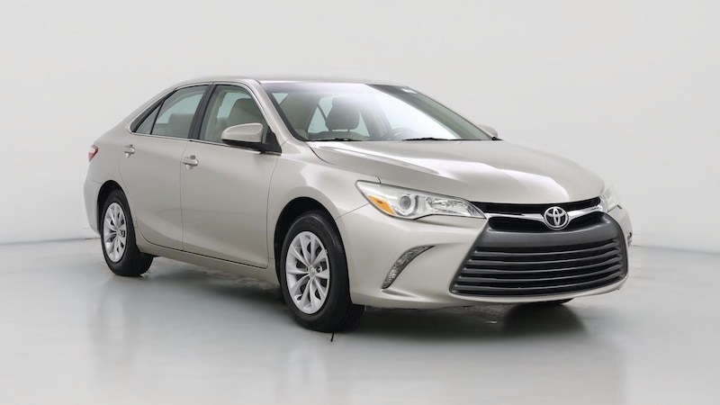 2015 Toyota Camry SE Hero Image