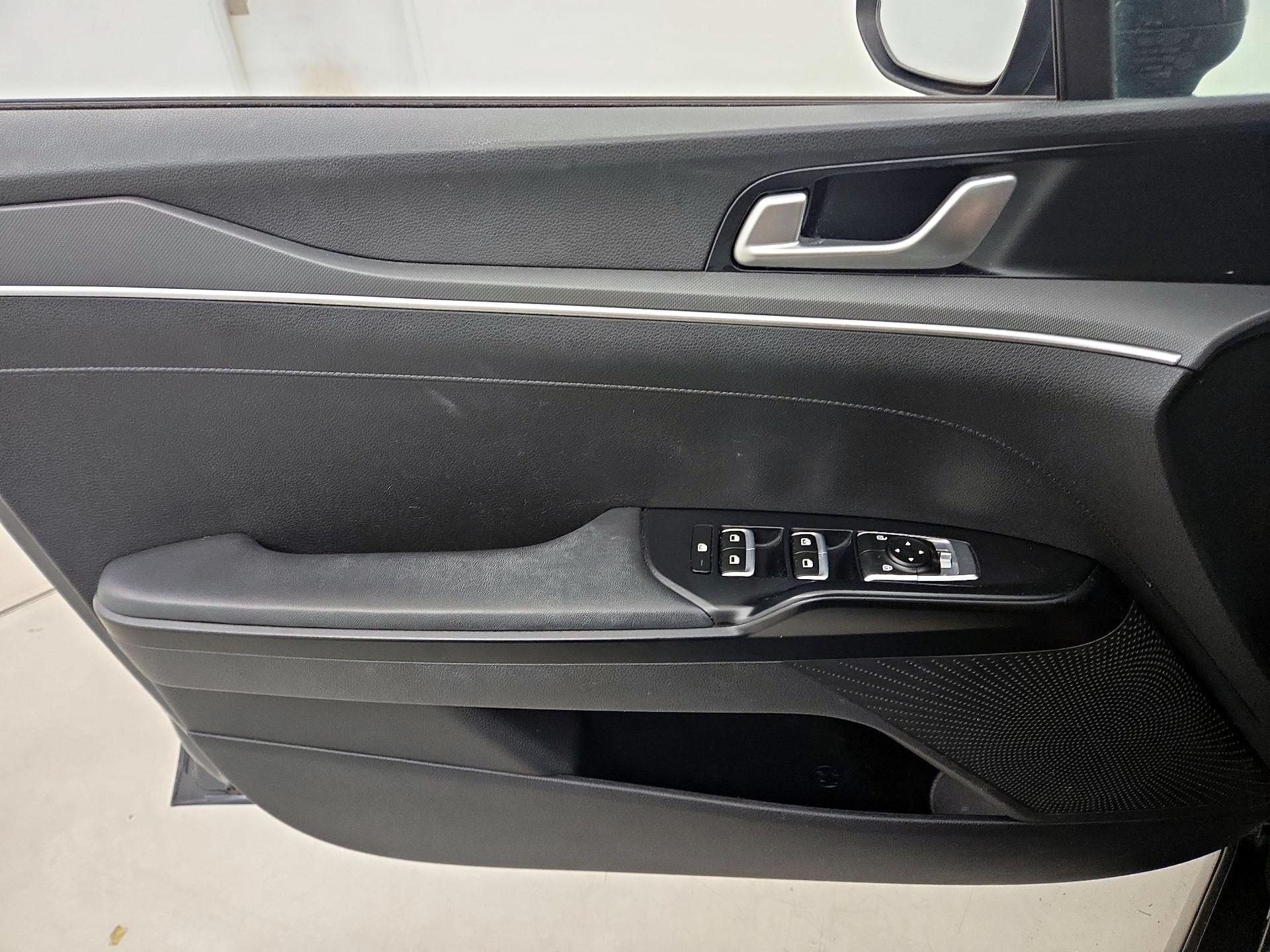 Thumbnail: 2021 Kia K5 - 12