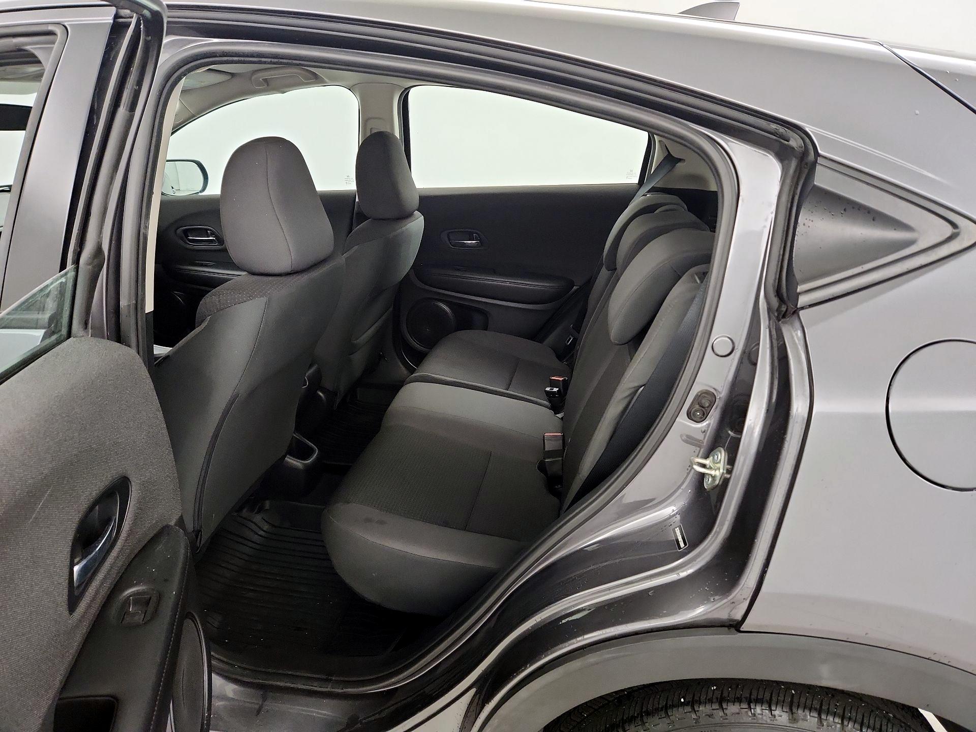 Thumbnail: 2019 Honda HR-V - 19