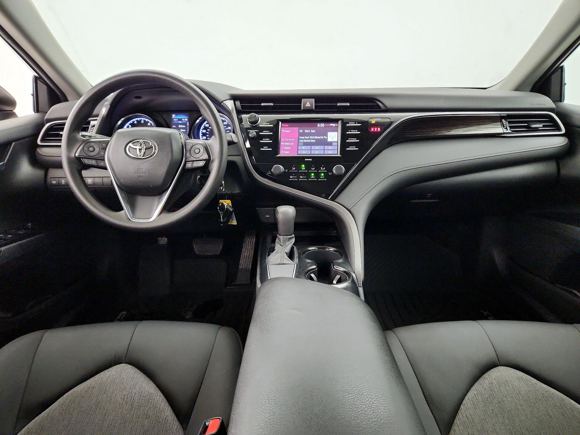 Thumbnail: 2020 Toyota Camry - 9