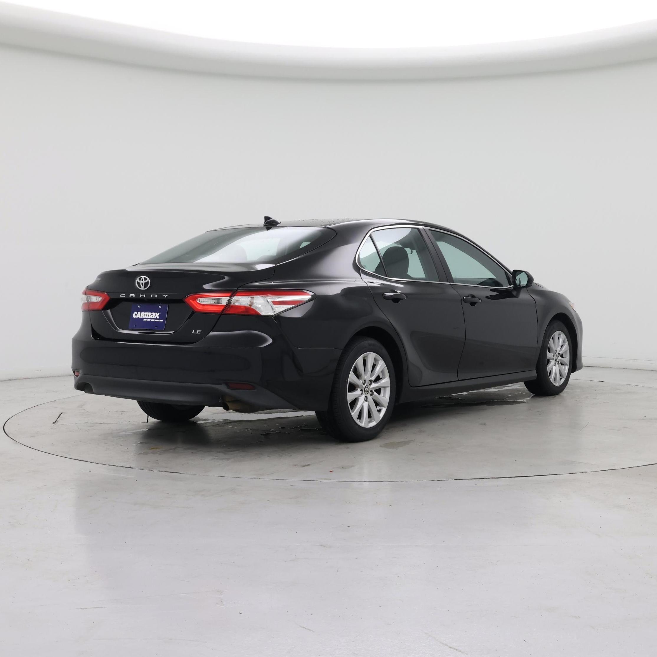 Thumbnail: 2020 Toyota Camry - 8