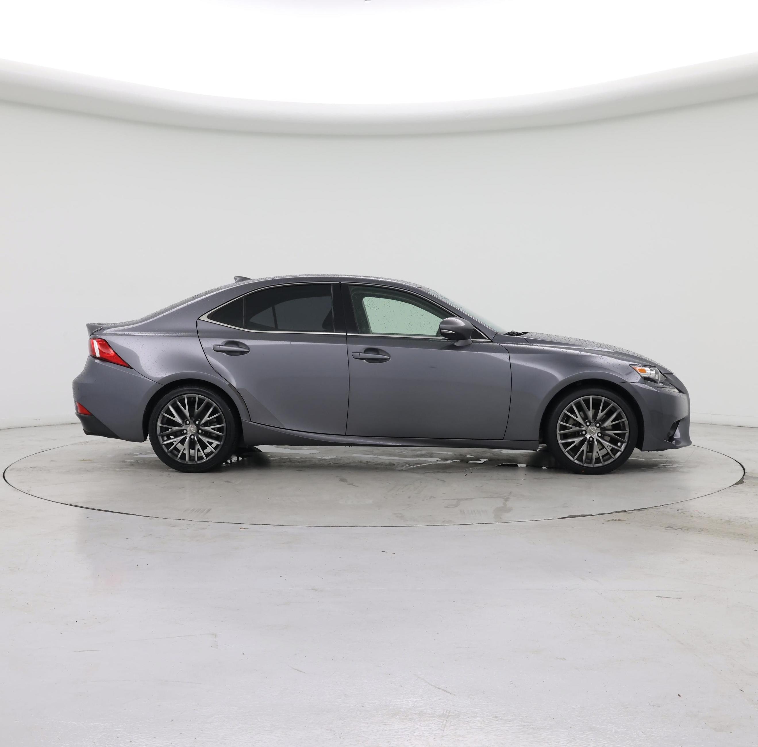 Thumbnail: 2015 Lexus IS - 7