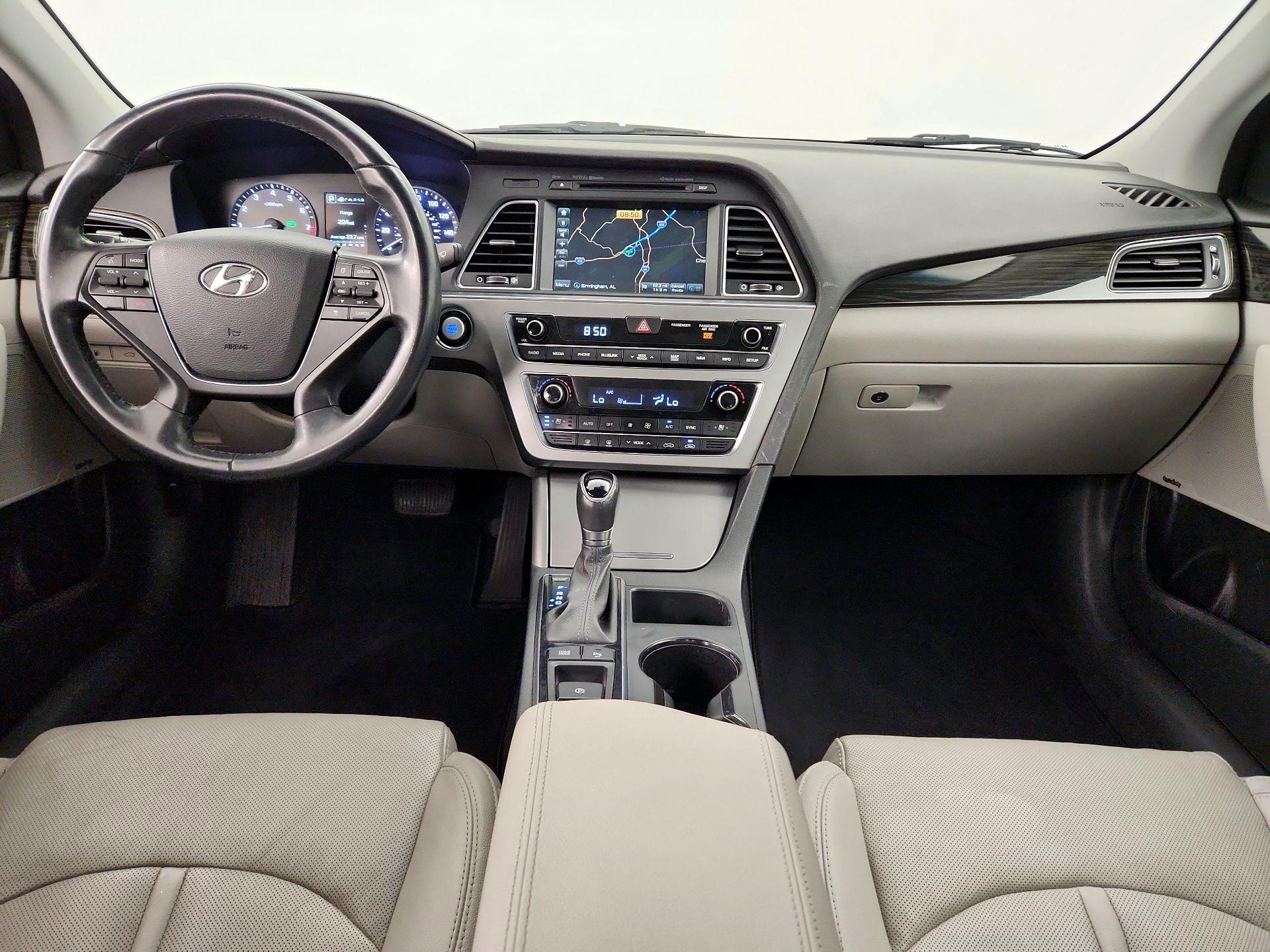 Thumbnail: 2017 Hyundai Sonata - 9