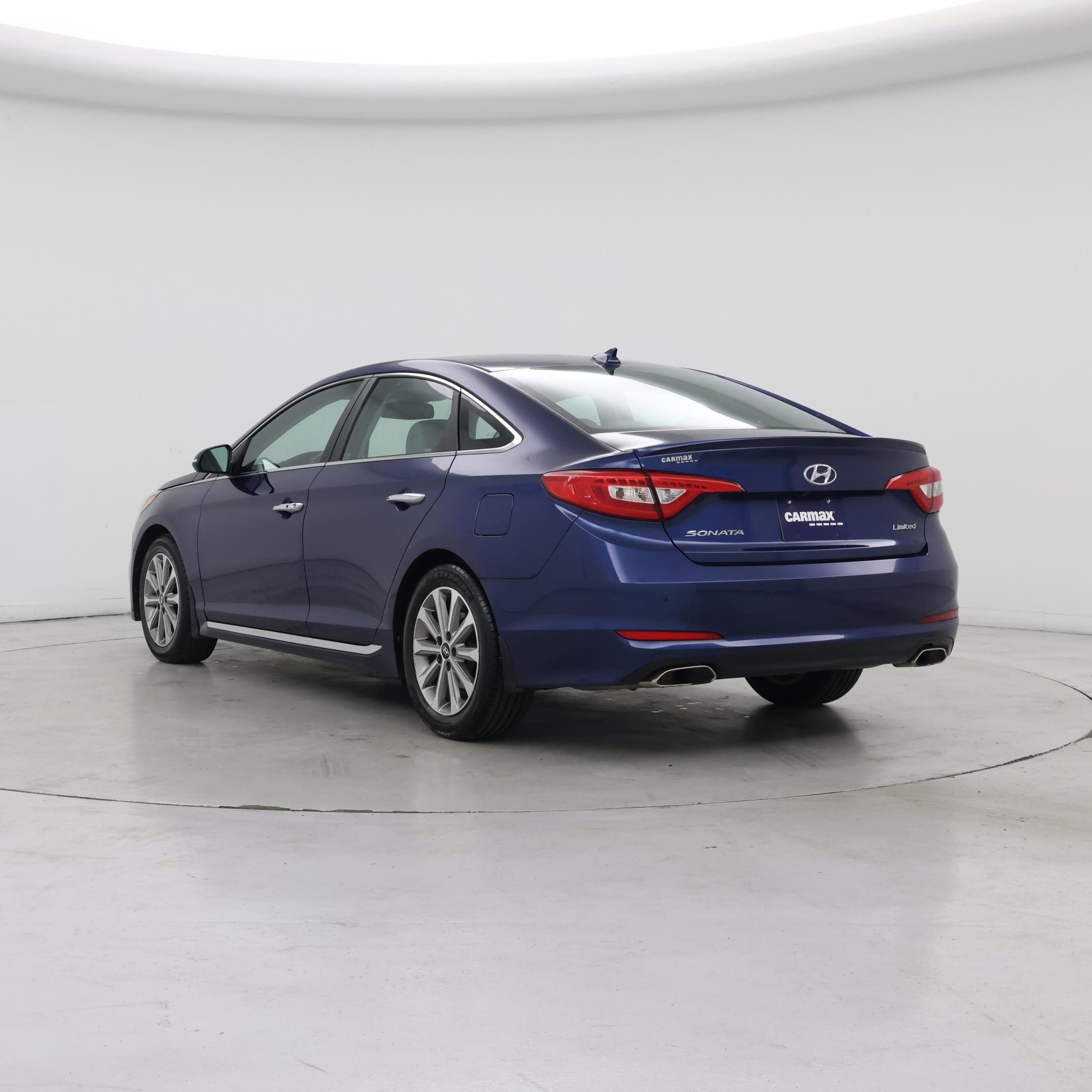 Thumbnail: 2017 Hyundai Sonata - 2