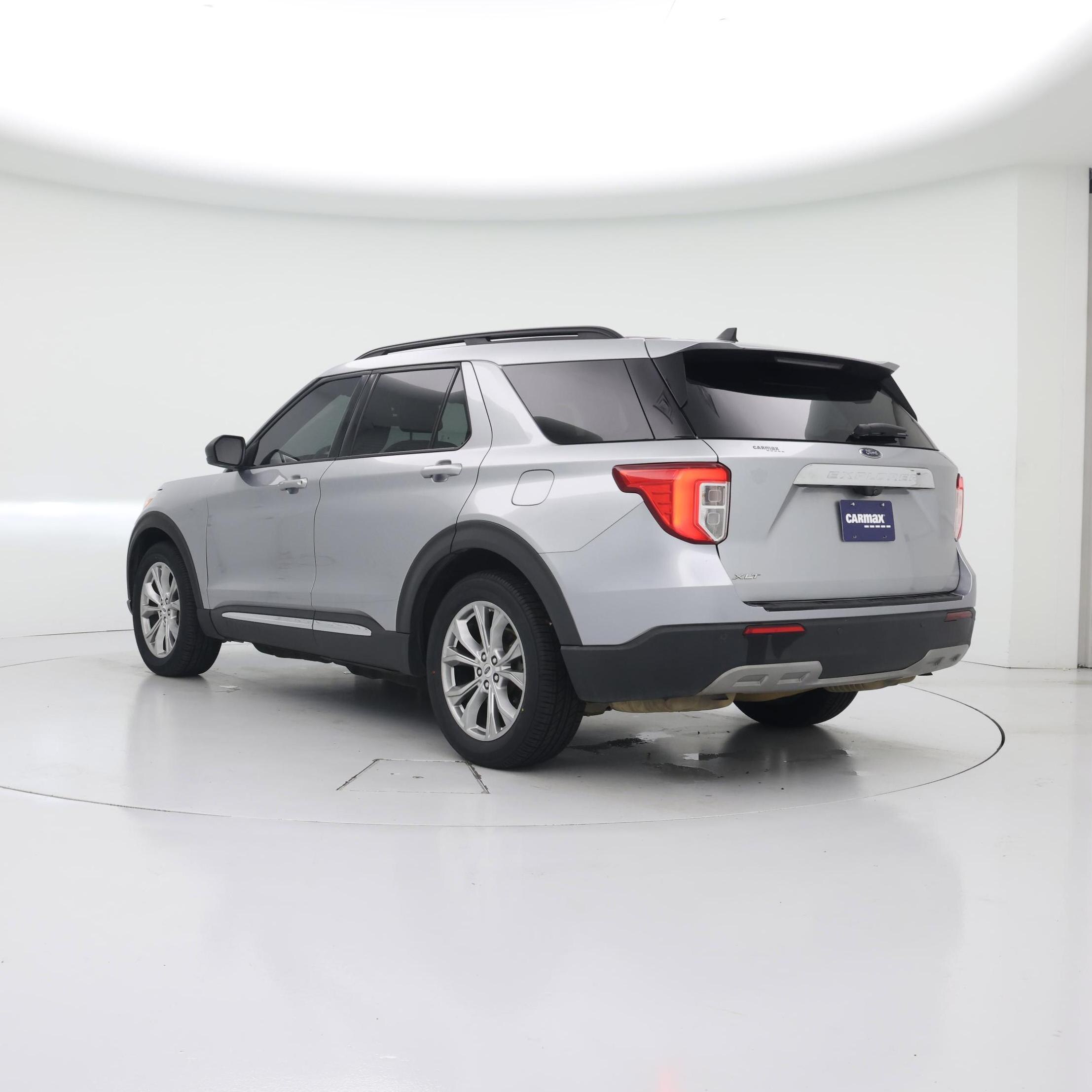 Thumbnail: 2021 Ford Explorer - 2