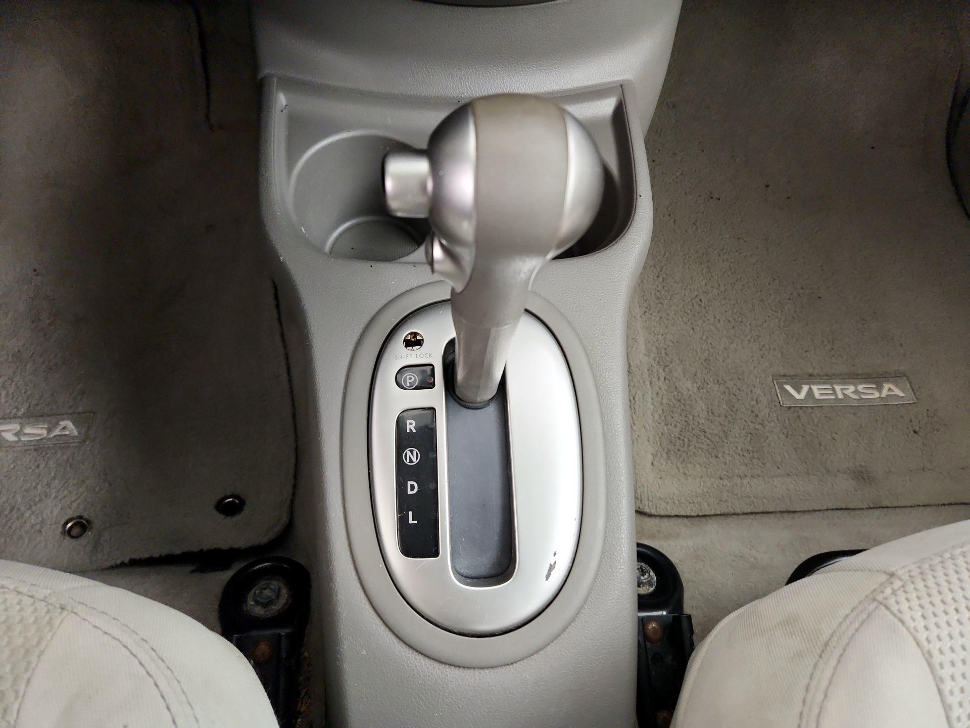 Thumbnail: 2016 Nissan Versa - 16