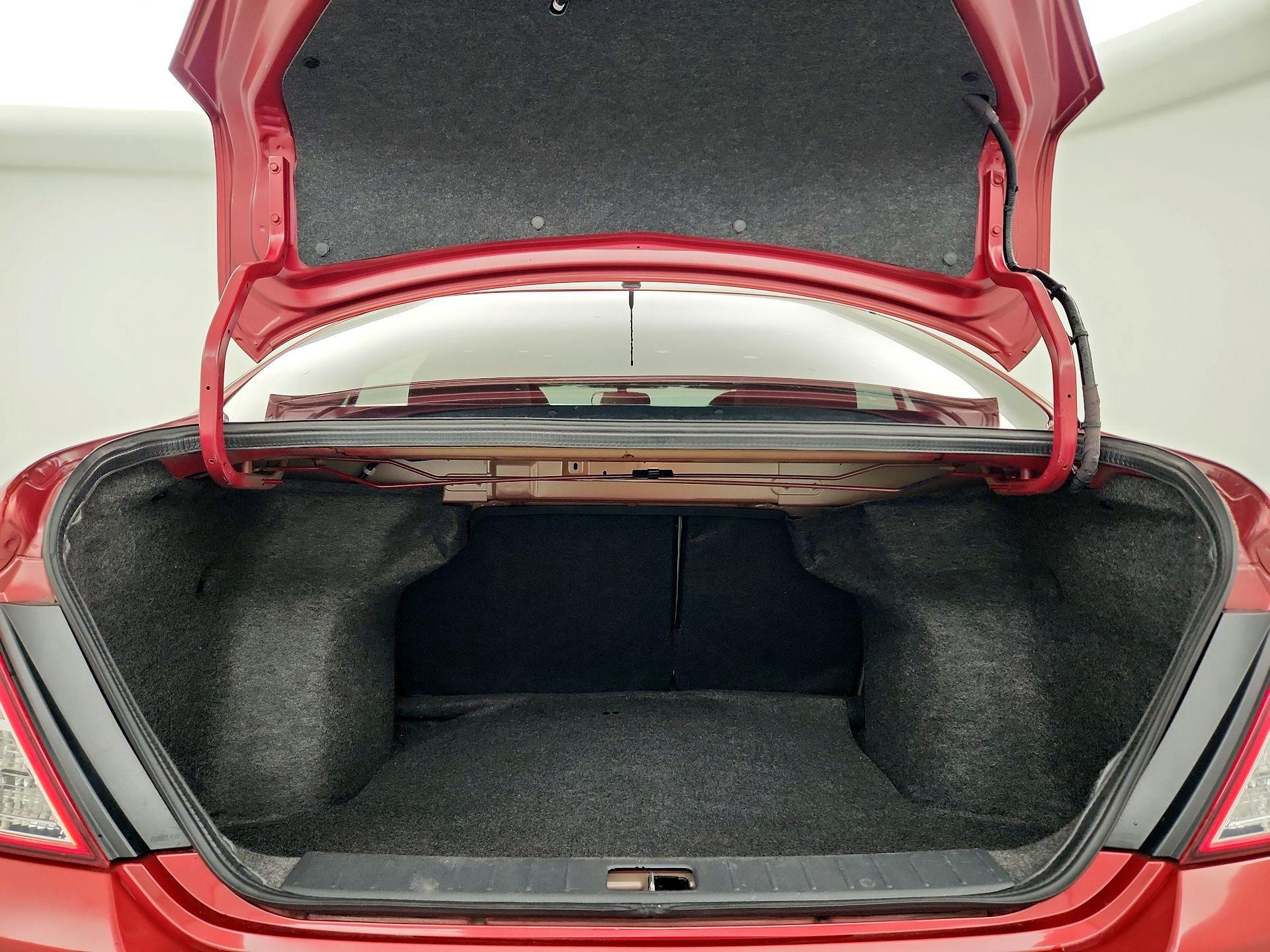 Thumbnail: 2016 Nissan Versa - 19