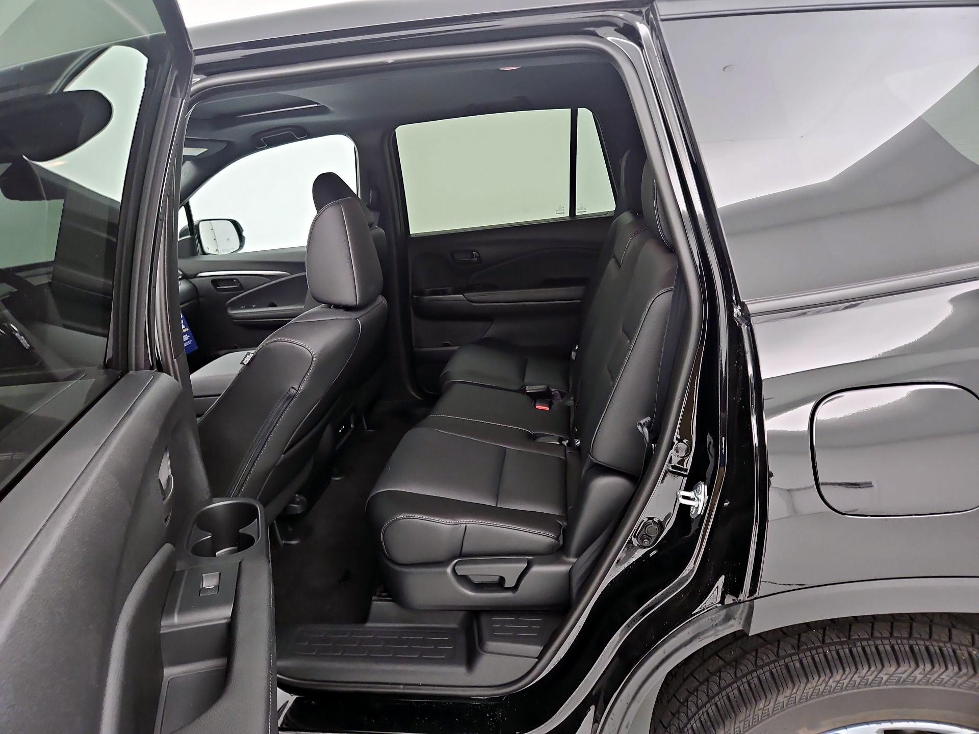 Thumbnail: 2025 Honda Passport - 20