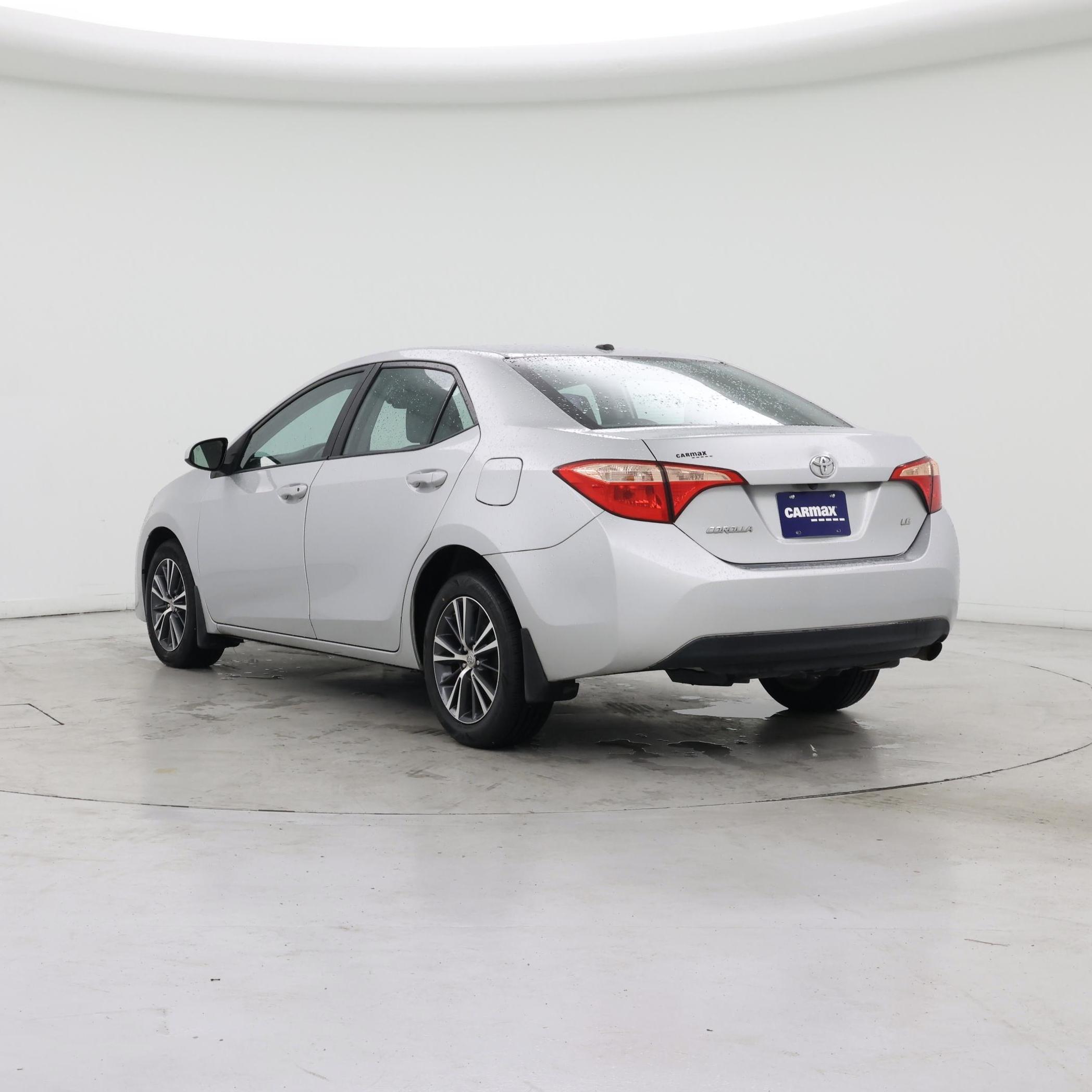 Thumbnail: 2017 Toyota Corolla - 2