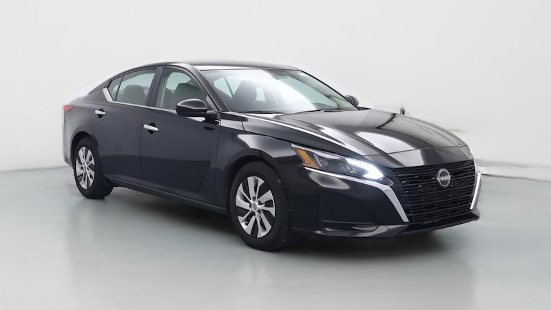 2023 Nissan Altima S Hero Image