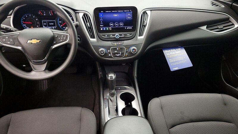 2020 Chevrolet Malibu LS 9