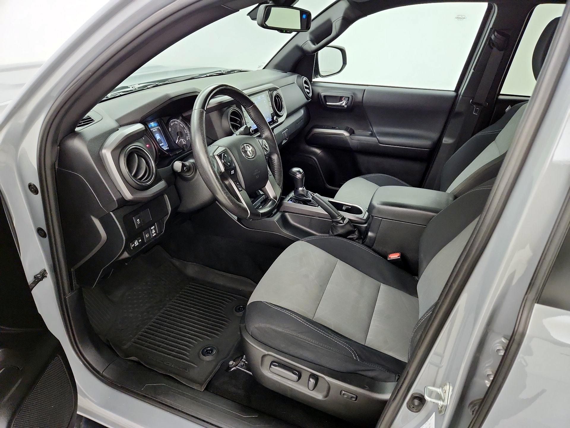 Thumbnail: 2021 Toyota Tacoma - 11