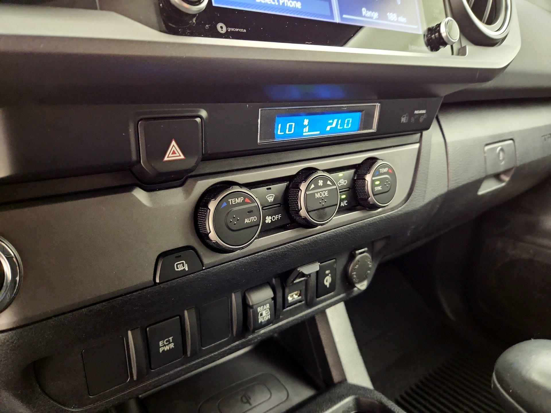 Thumbnail: 2021 Toyota Tacoma - 16