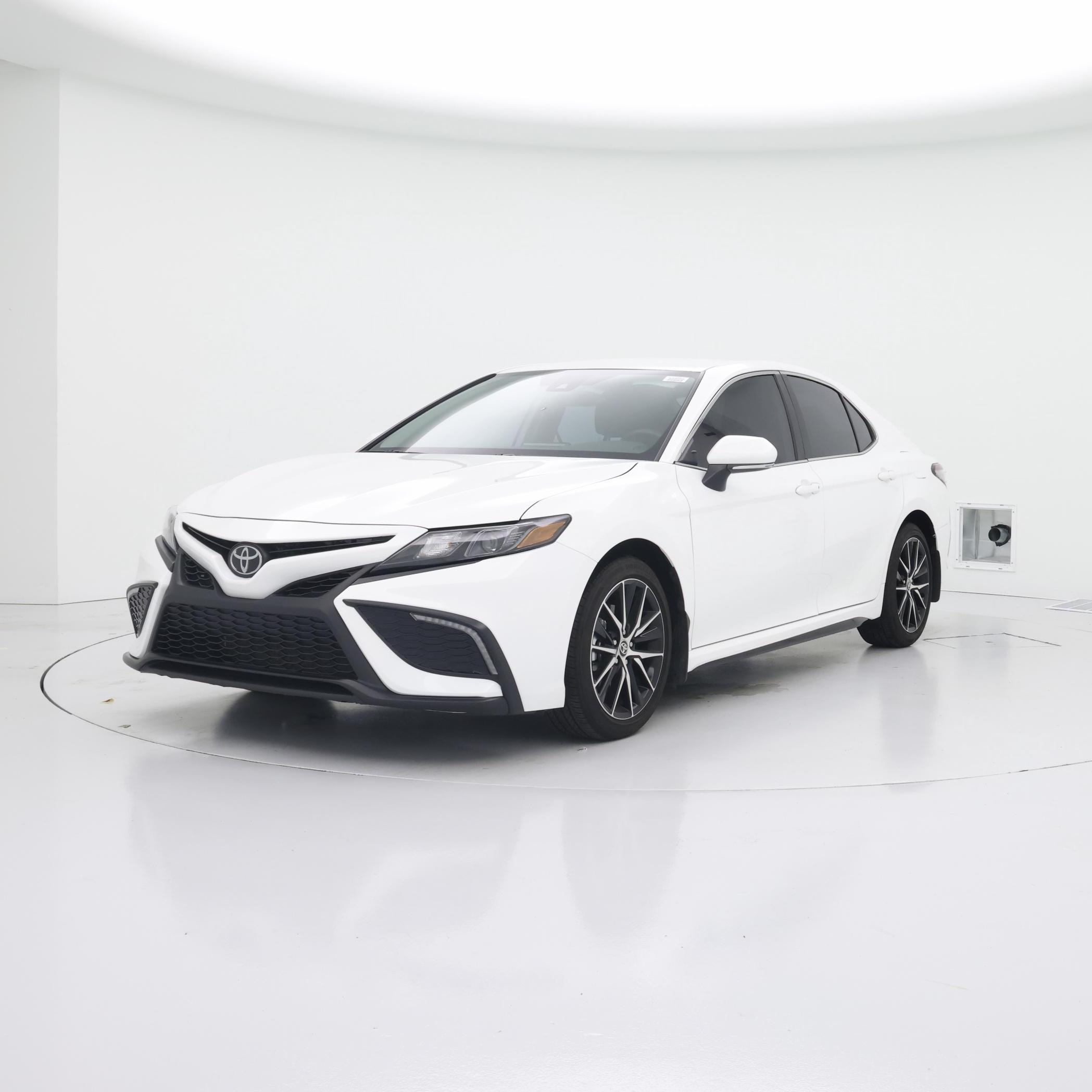 Thumbnail: 2024 Toyota Camry - 4