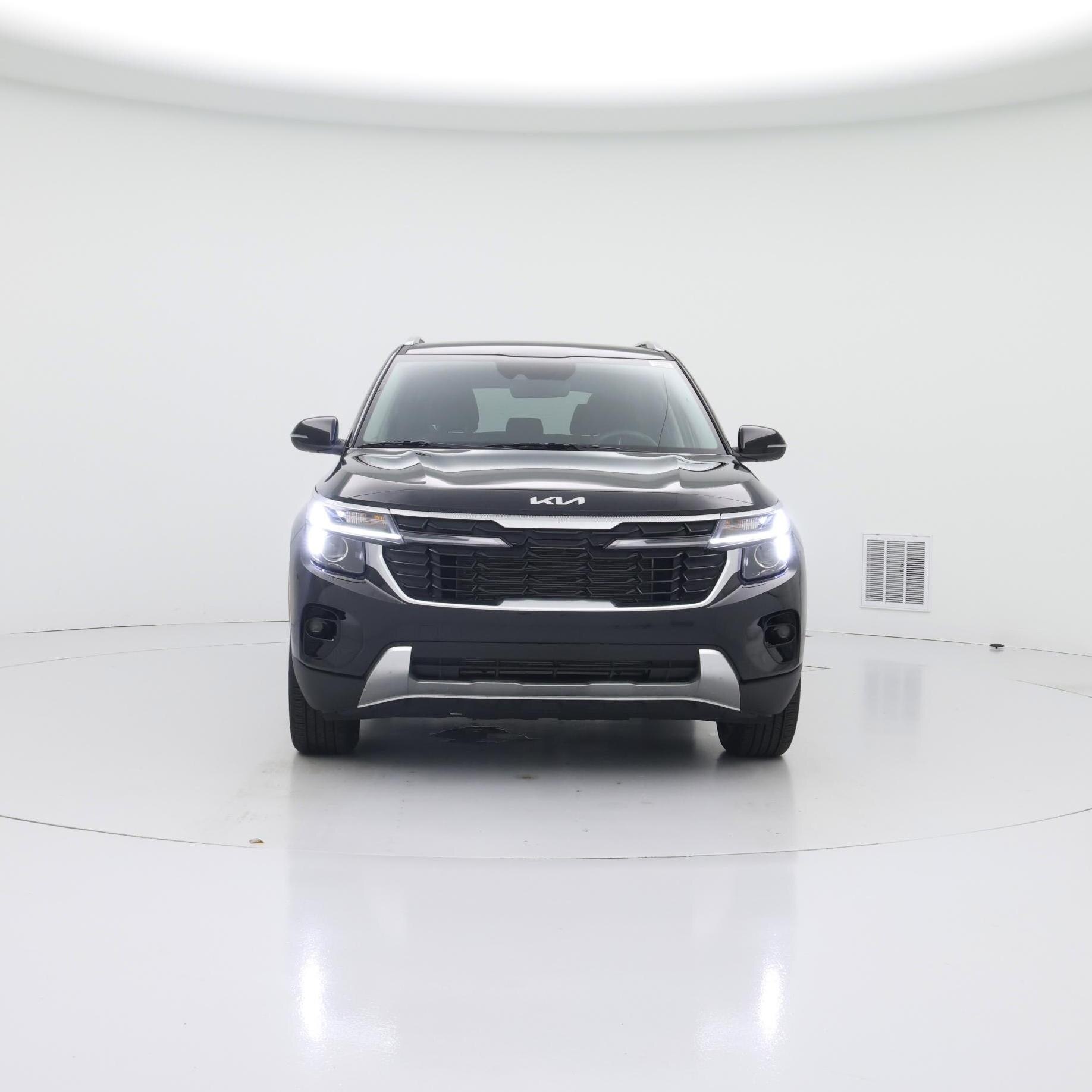 Thumbnail: 2024 Kia Seltos - 5