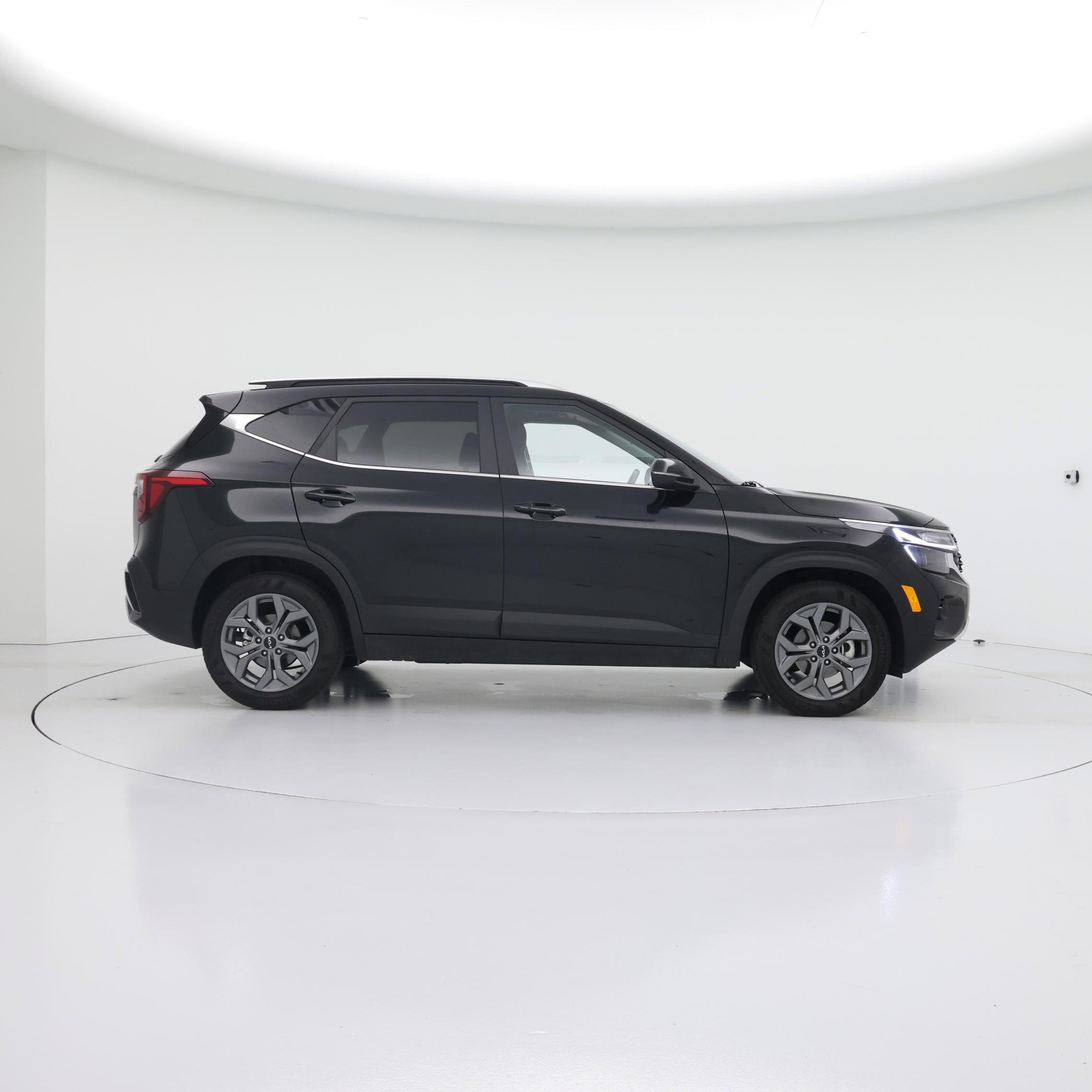 Thumbnail: 2024 Kia Seltos - 7