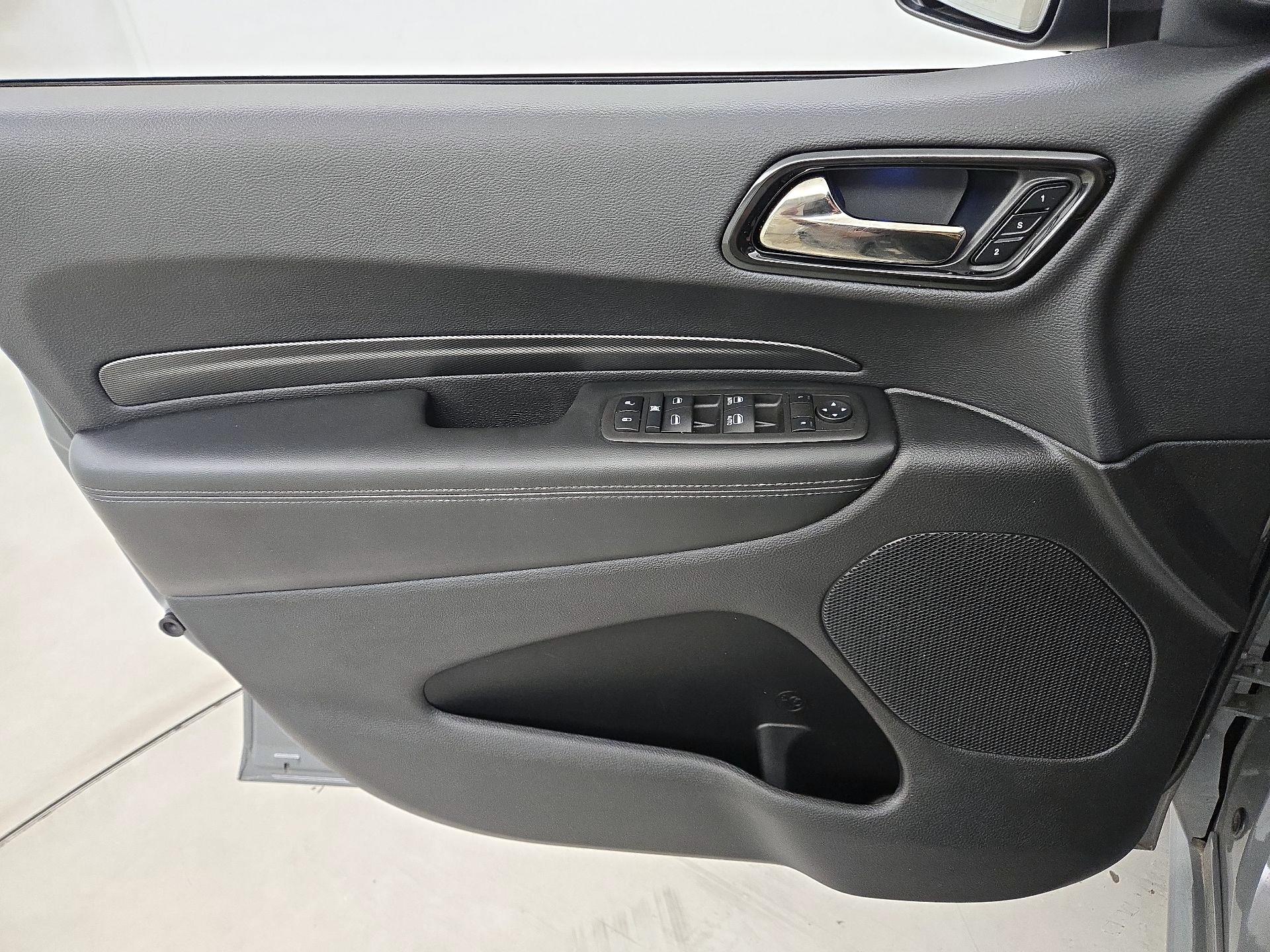 Thumbnail: 2022 Dodge Durango - 12
