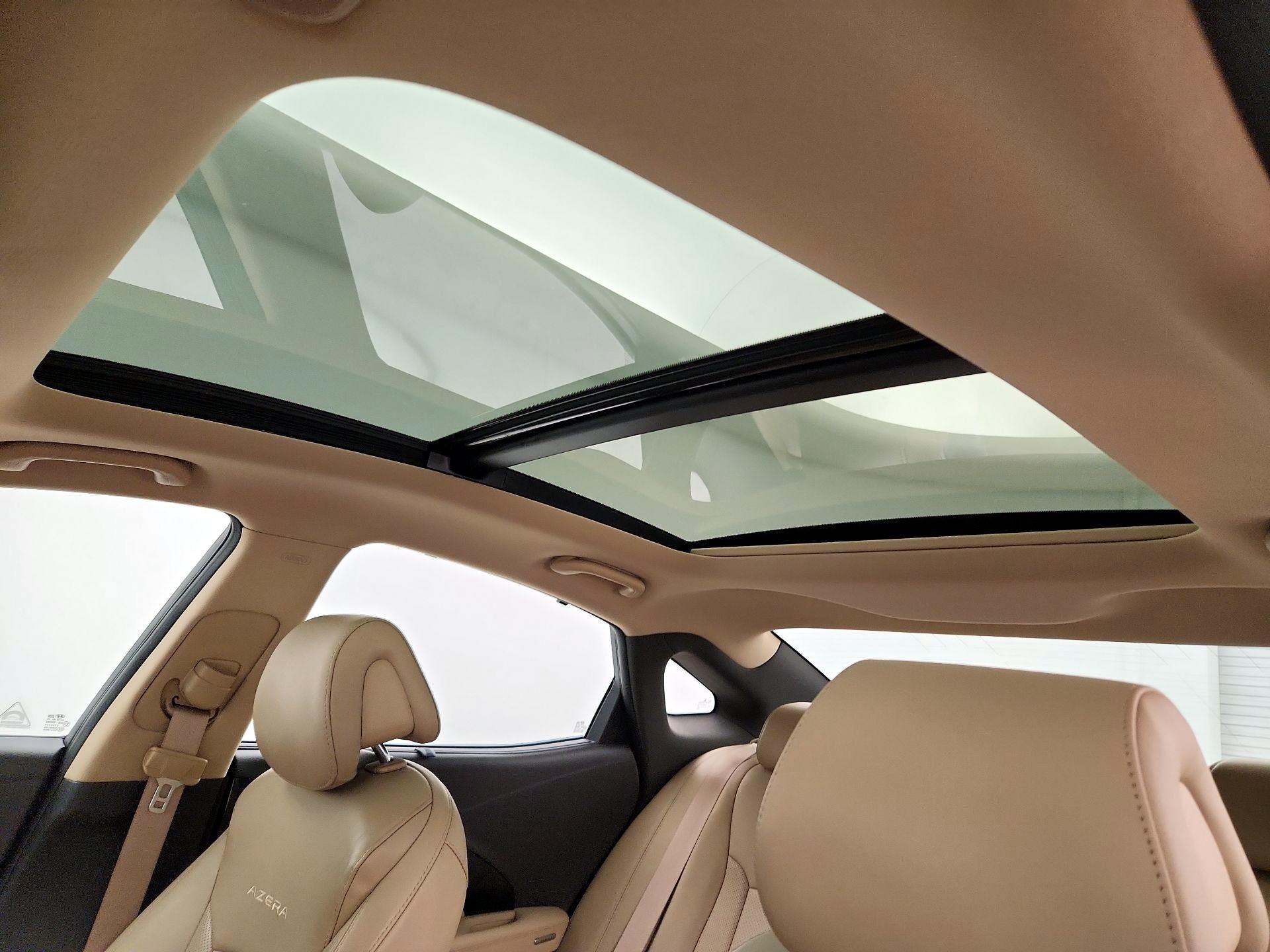 Thumbnail: 2014 Hyundai Azera - 20