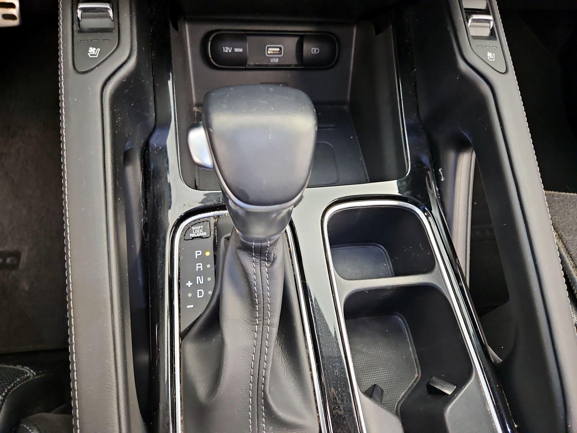 Thumbnail: 2022 Kia Telluride - 18