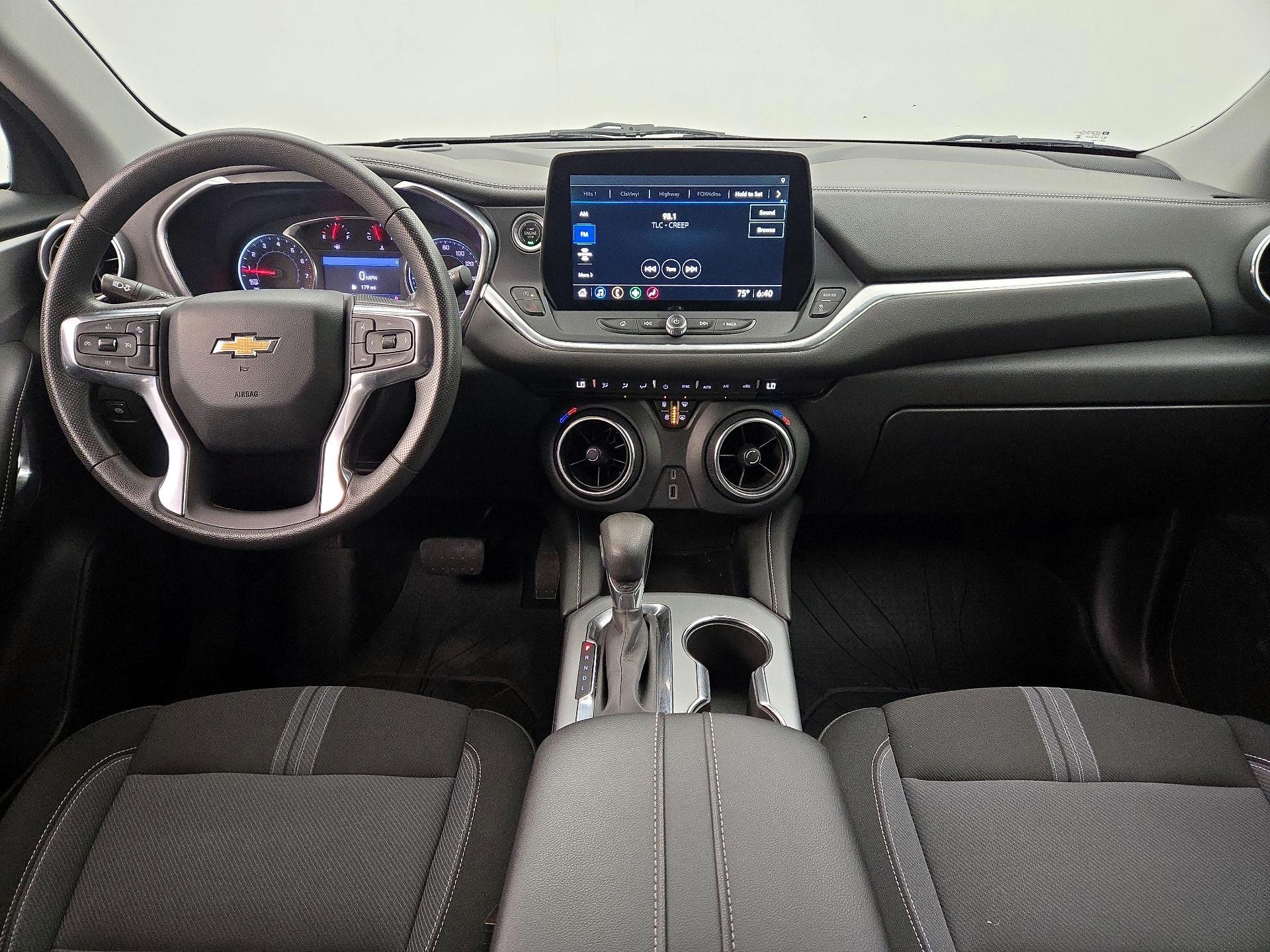 Thumbnail: 2023 Chevrolet Blazer - 9